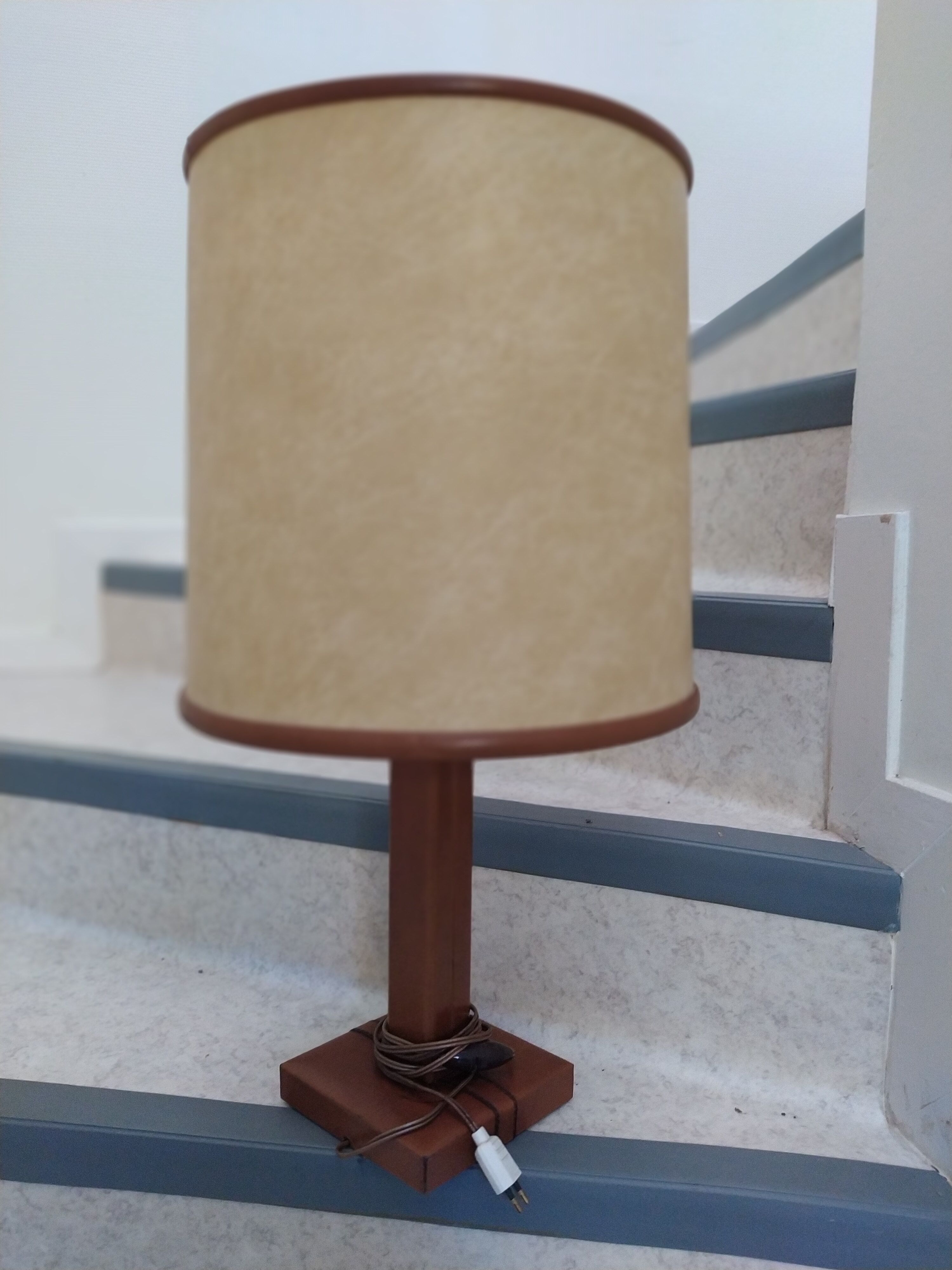 Le Tanneur desk lamp