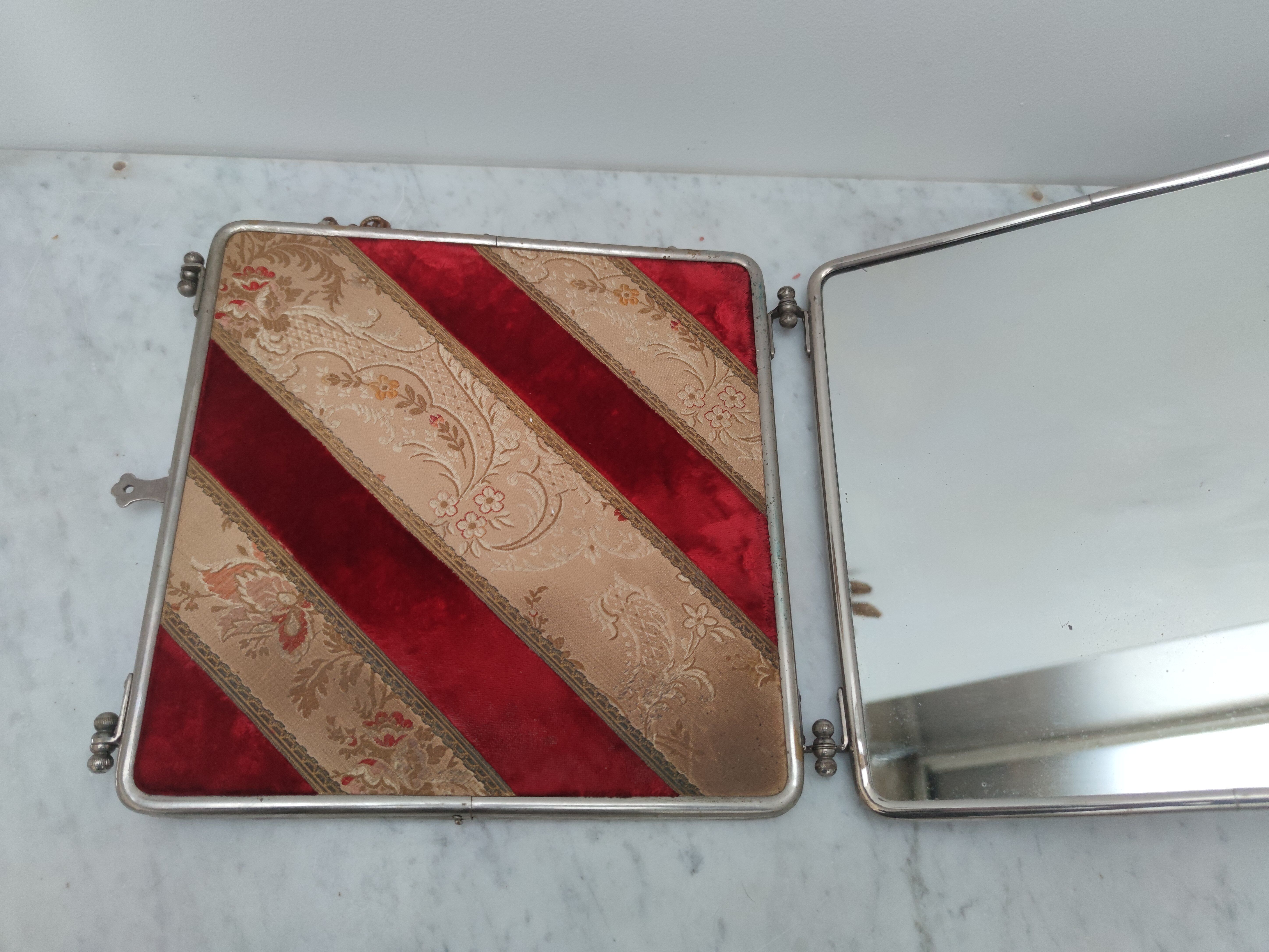 Square barber triptych mirror