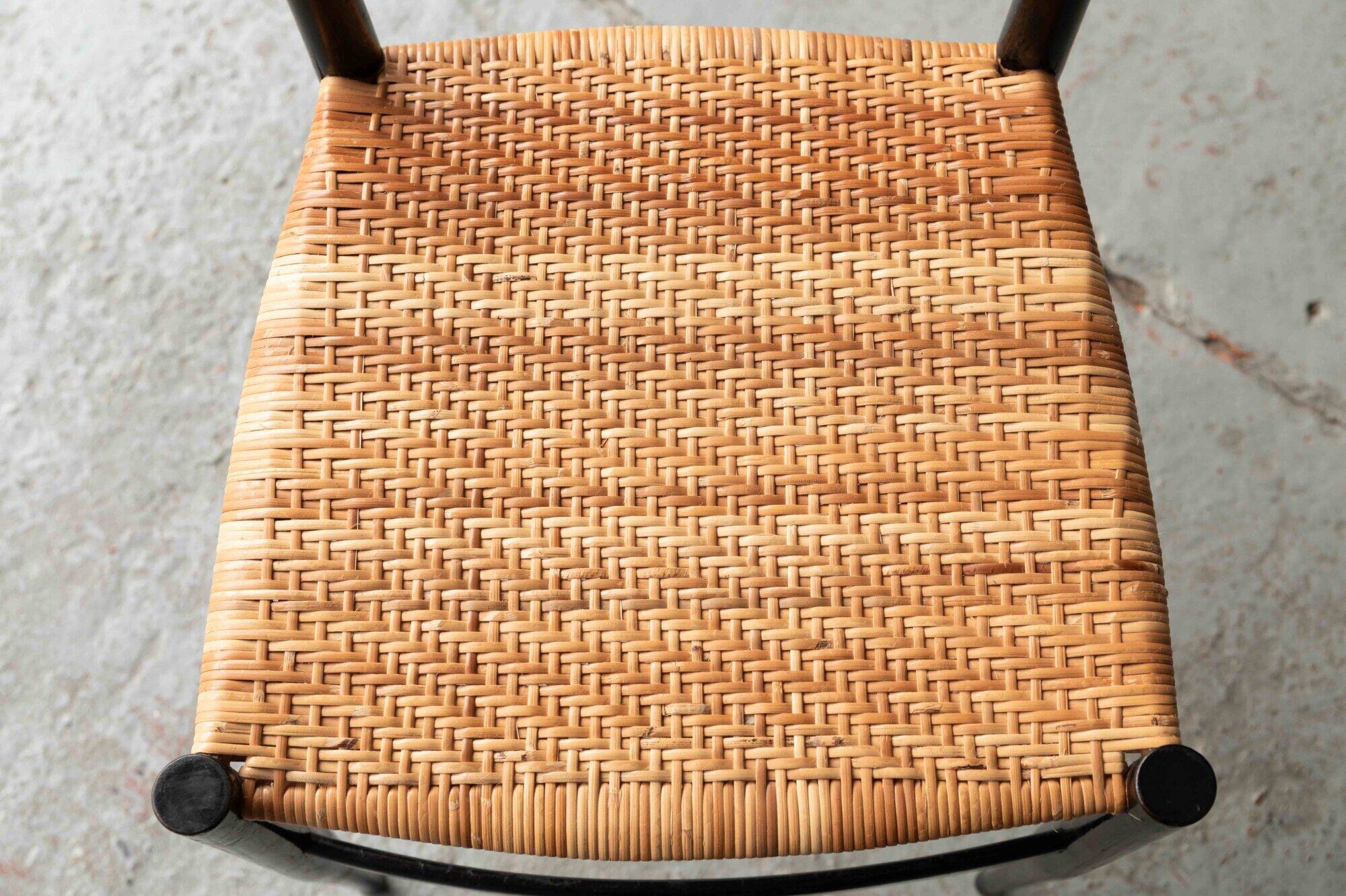 Set of 8 dining chairs ‘Baletta’ by Enrico Delmonte