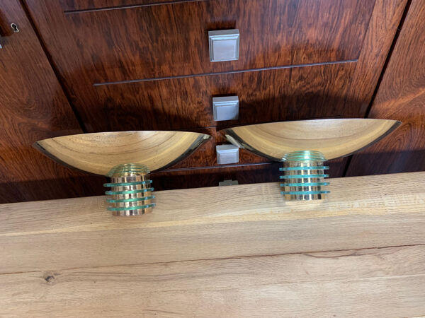 Paire d'appliques  de style art deco en laiton vers 1970