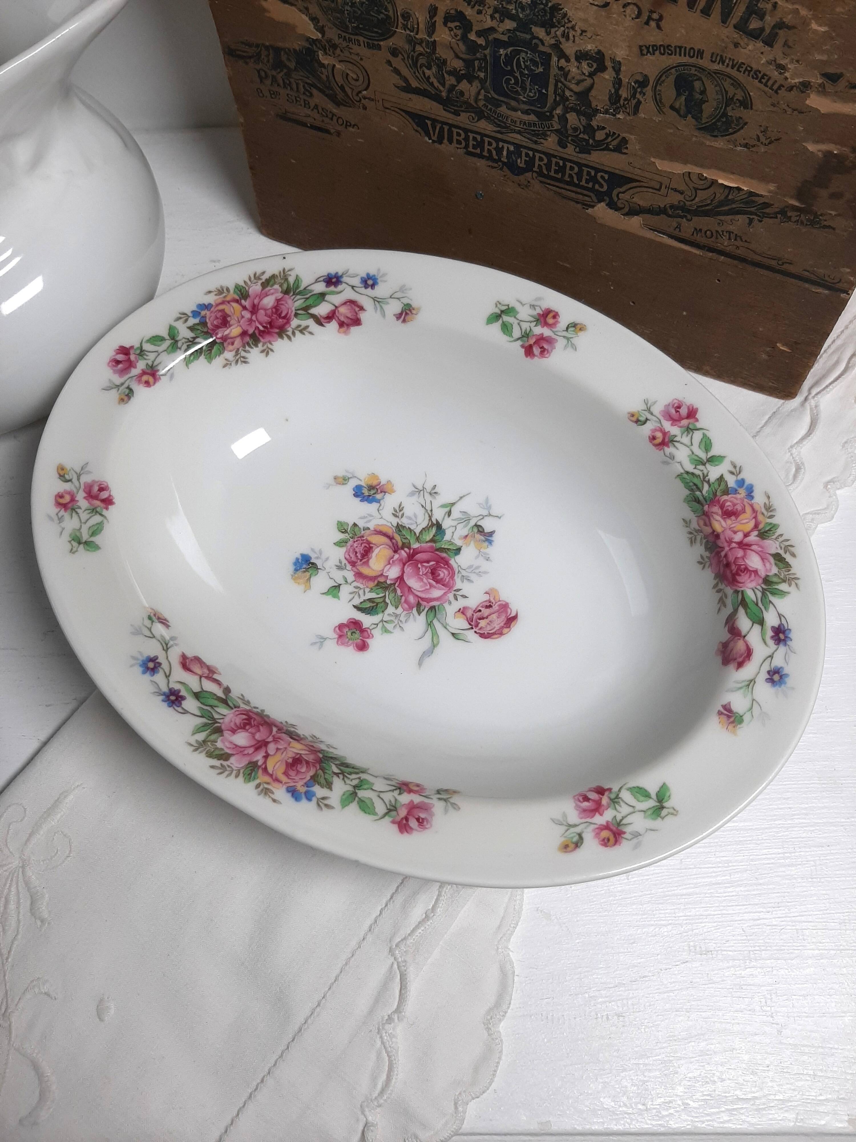 Shallow plate Théodore Haviland Limoges early 19th century