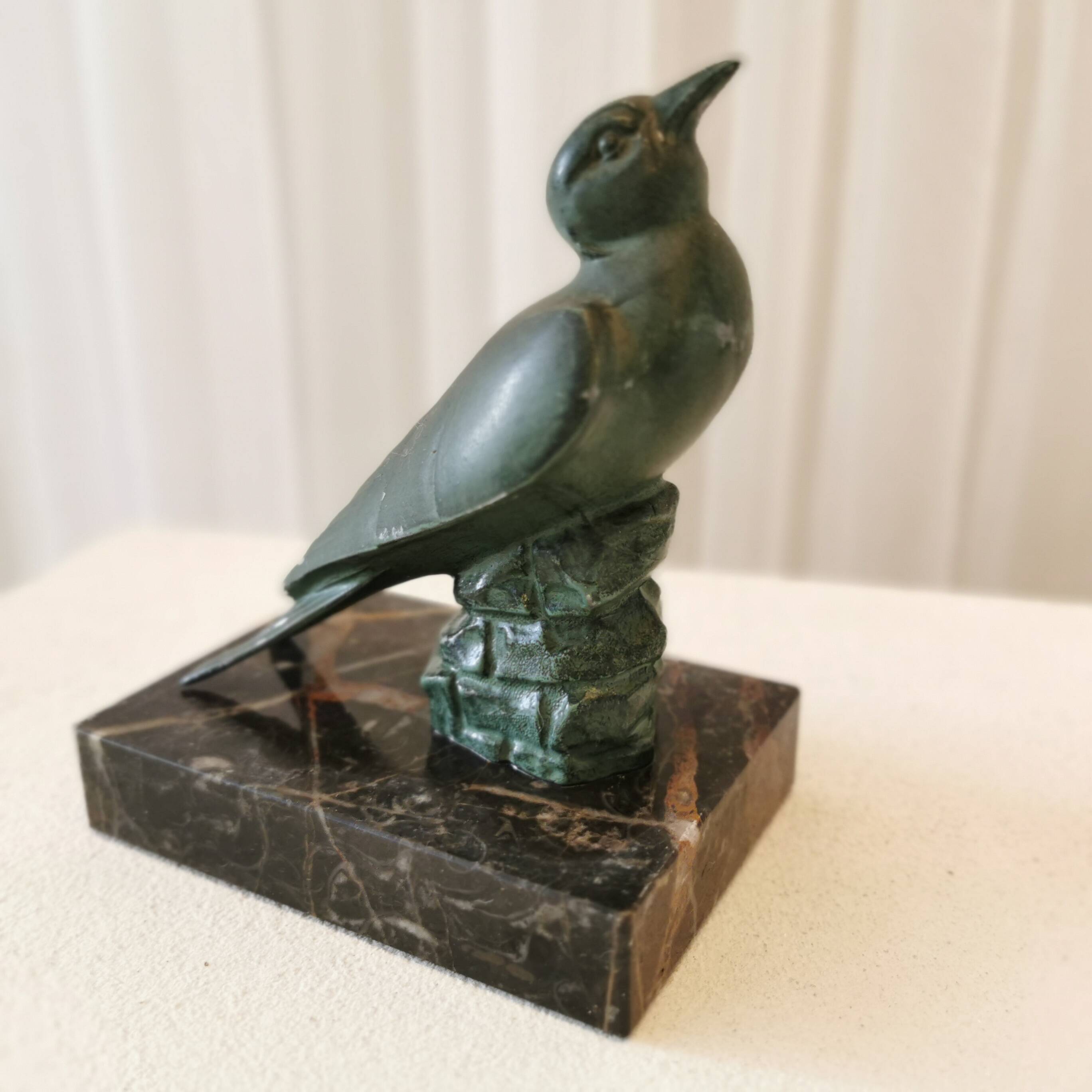 “Swallow” bookends