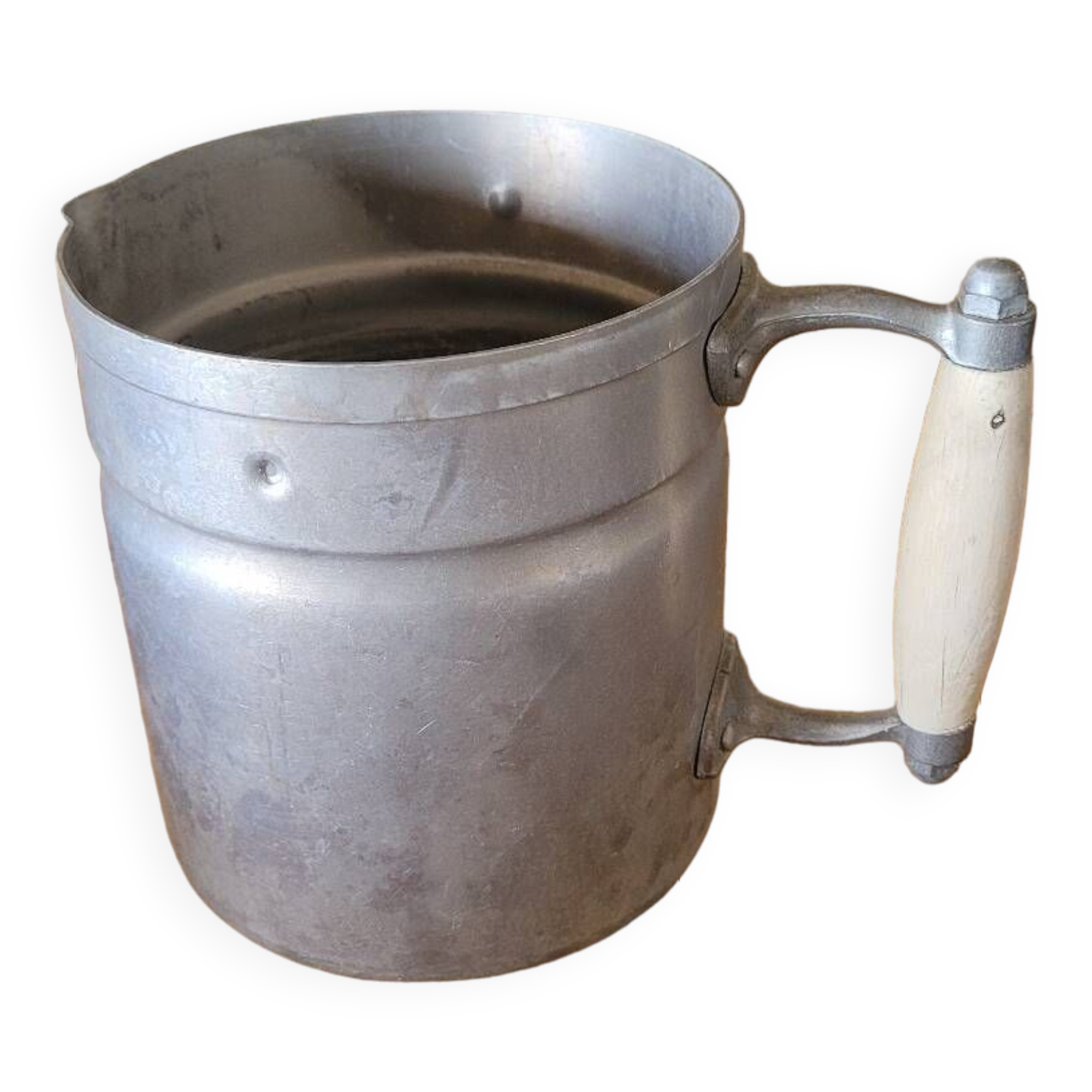 Milk pot