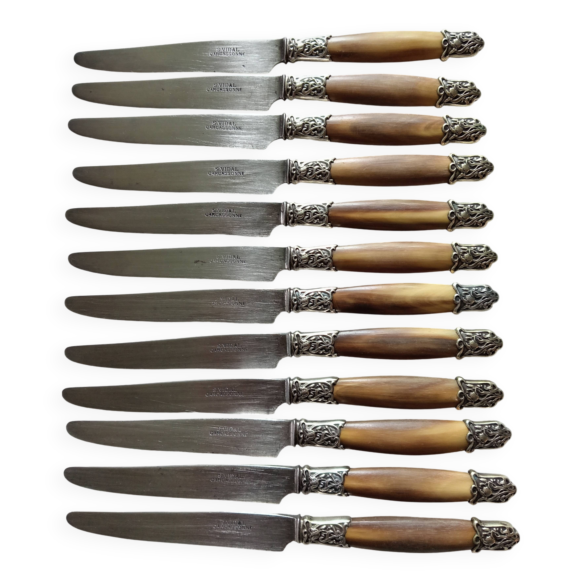 Set of twelve Art Nouveau dessert knives