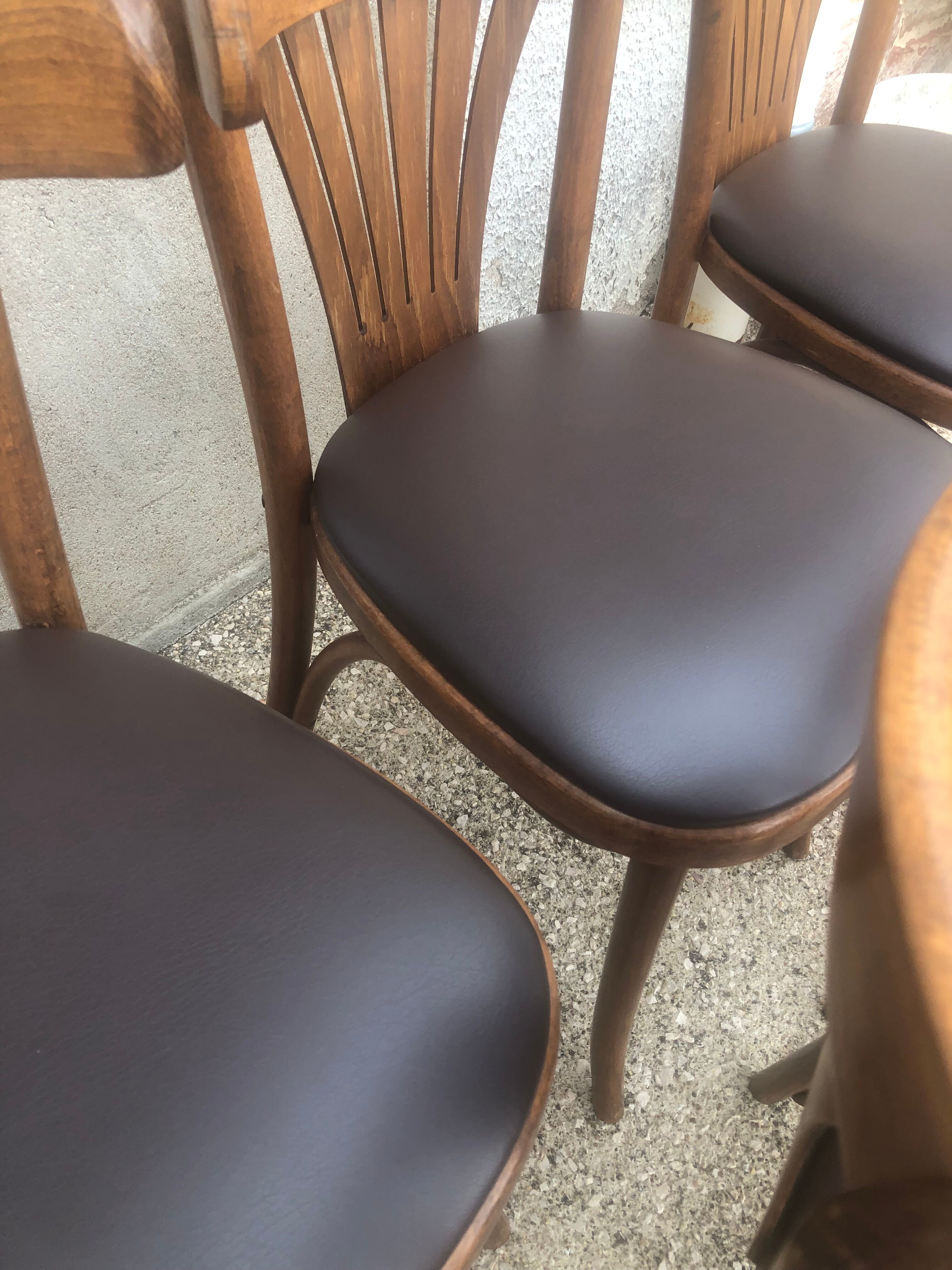 Suite de 5 chaises bistrot (assises neuves)