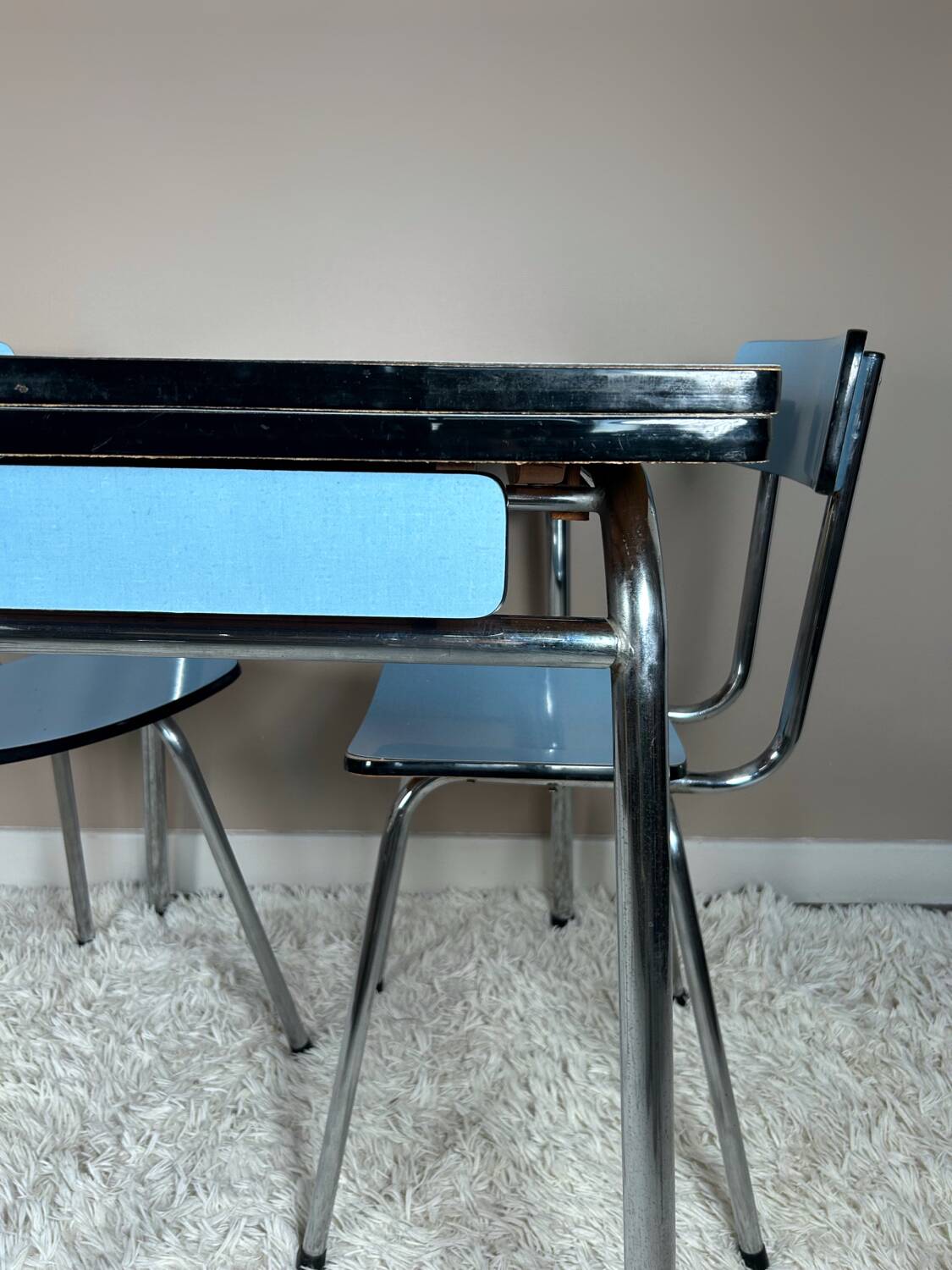 Blue Formica table and chairs from the 60s