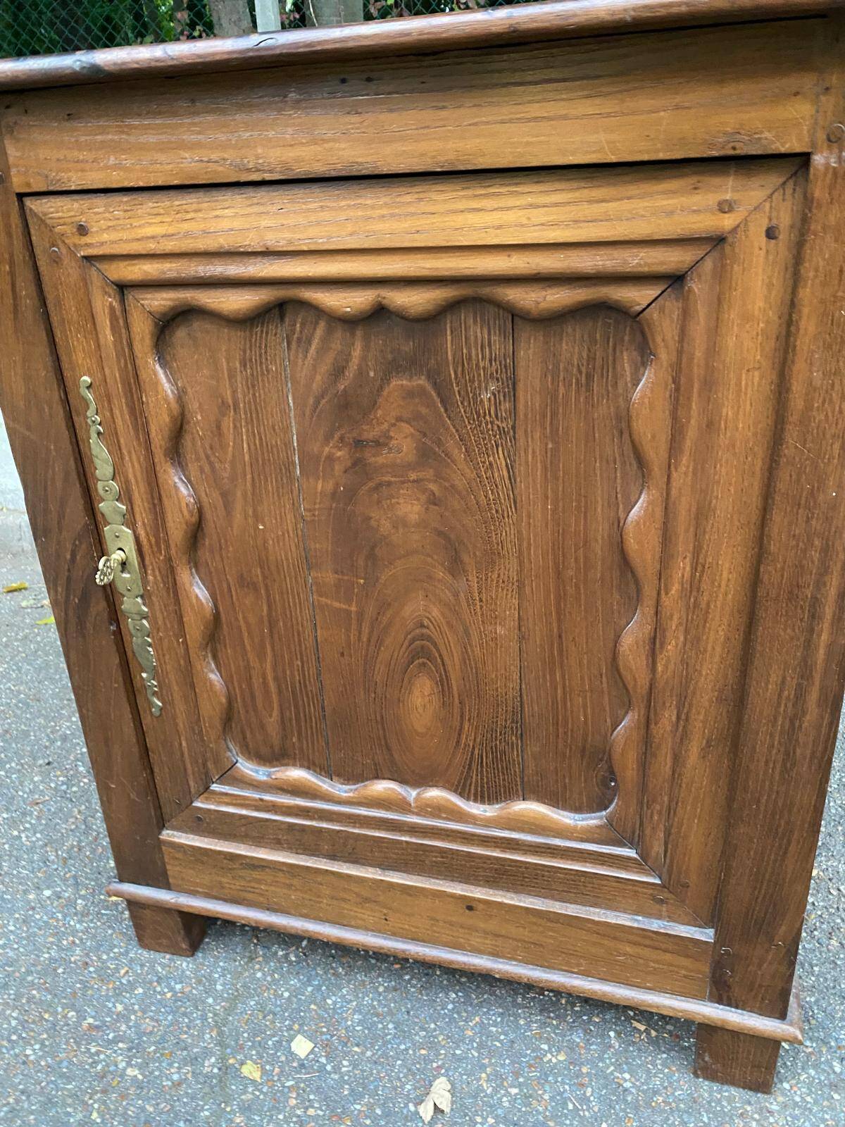 Commode d'art René Trofel en chêne massif du 19ème