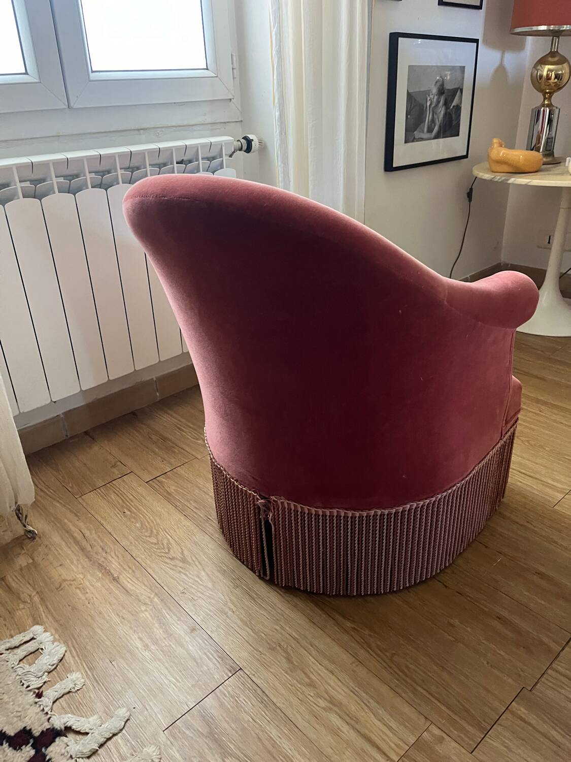 Vintage toad armchair