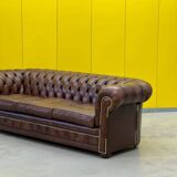 Original English Chesterfield 3-Seater Sofa – Handcrafted Brown Leather