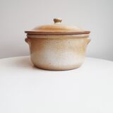 Pot in sandstone