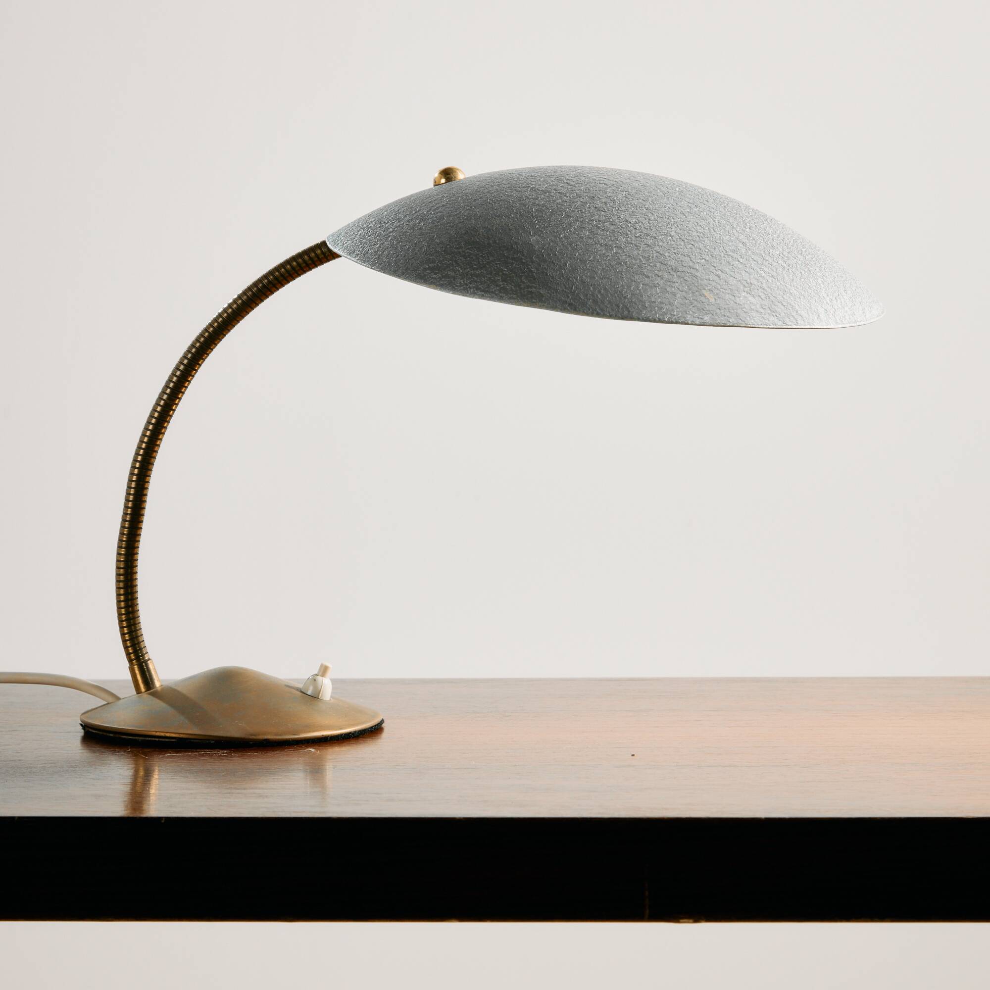 Table lamp no. 5900/1 by Leclaire & Schäfer