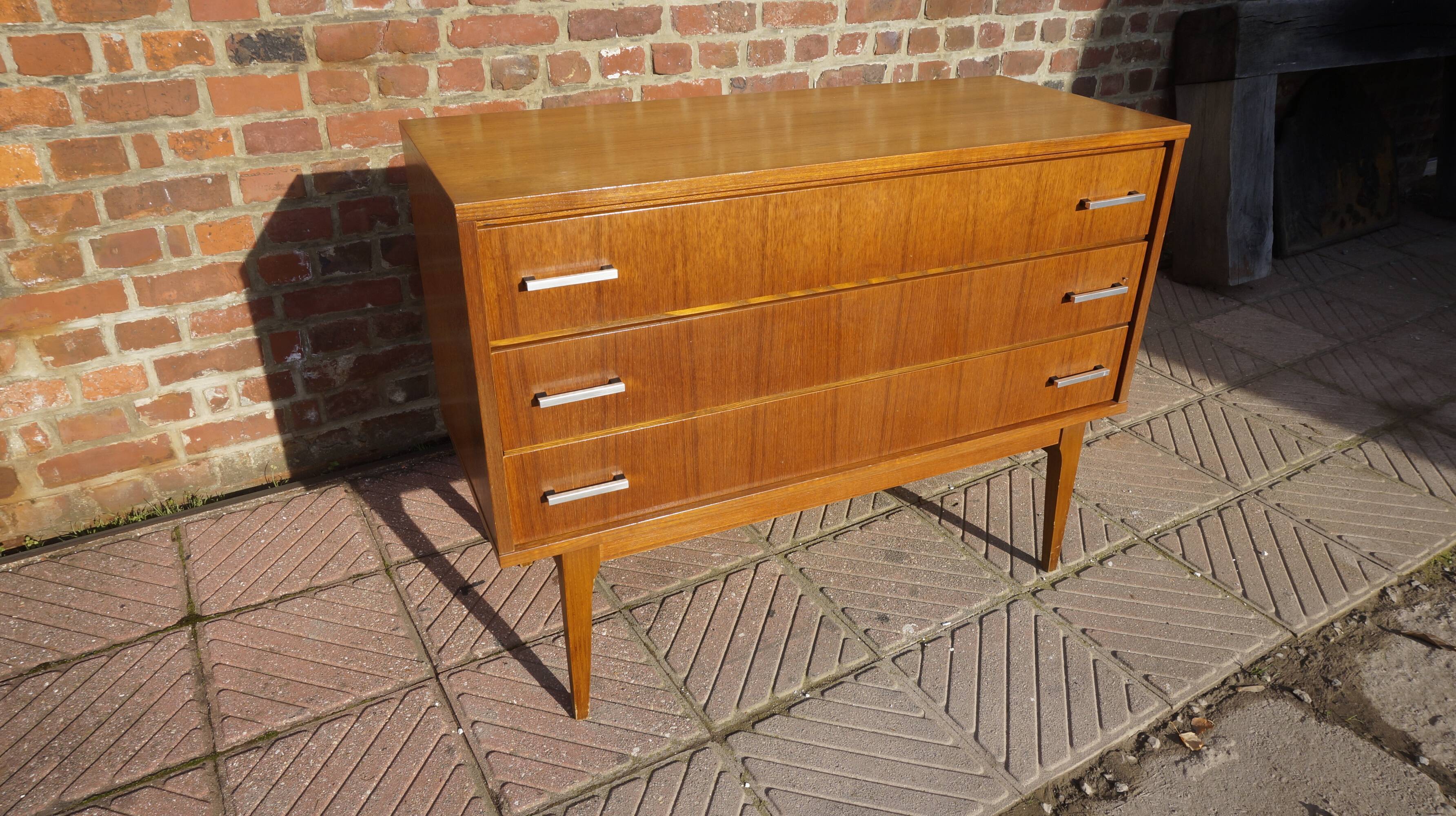 Vintage dresser