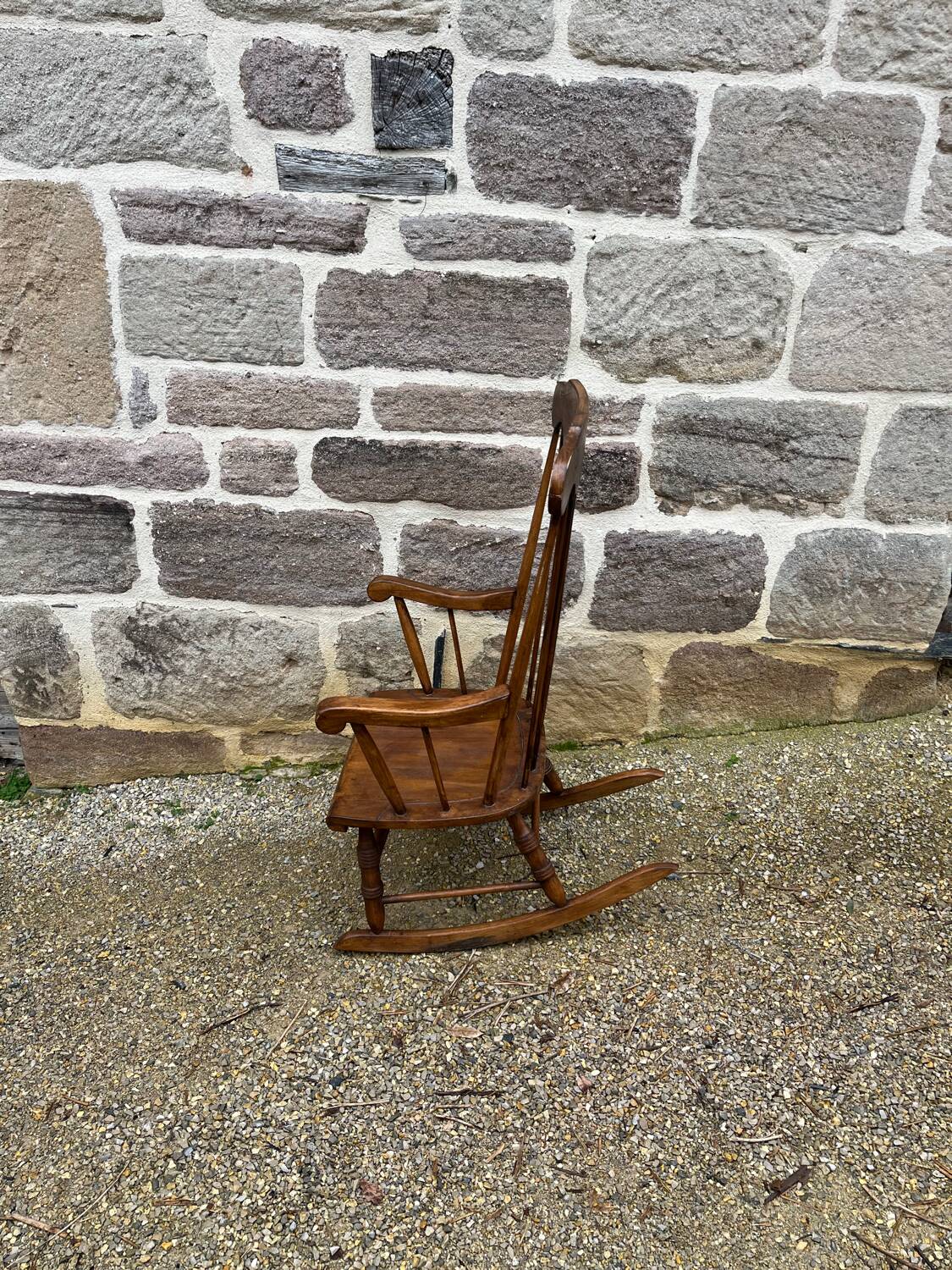 Rocking chair