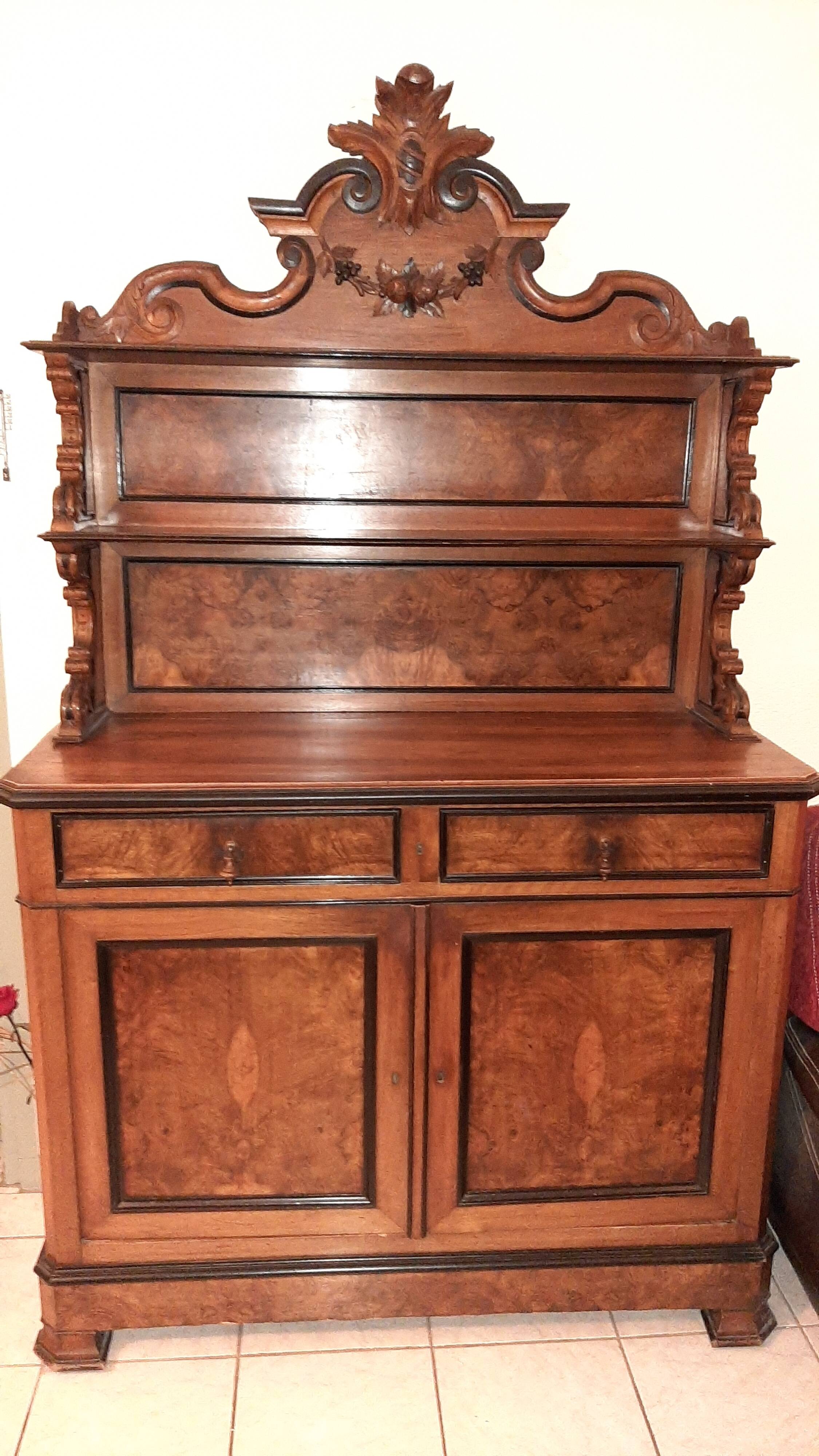 Sideboard in solid cherry wood marquetry