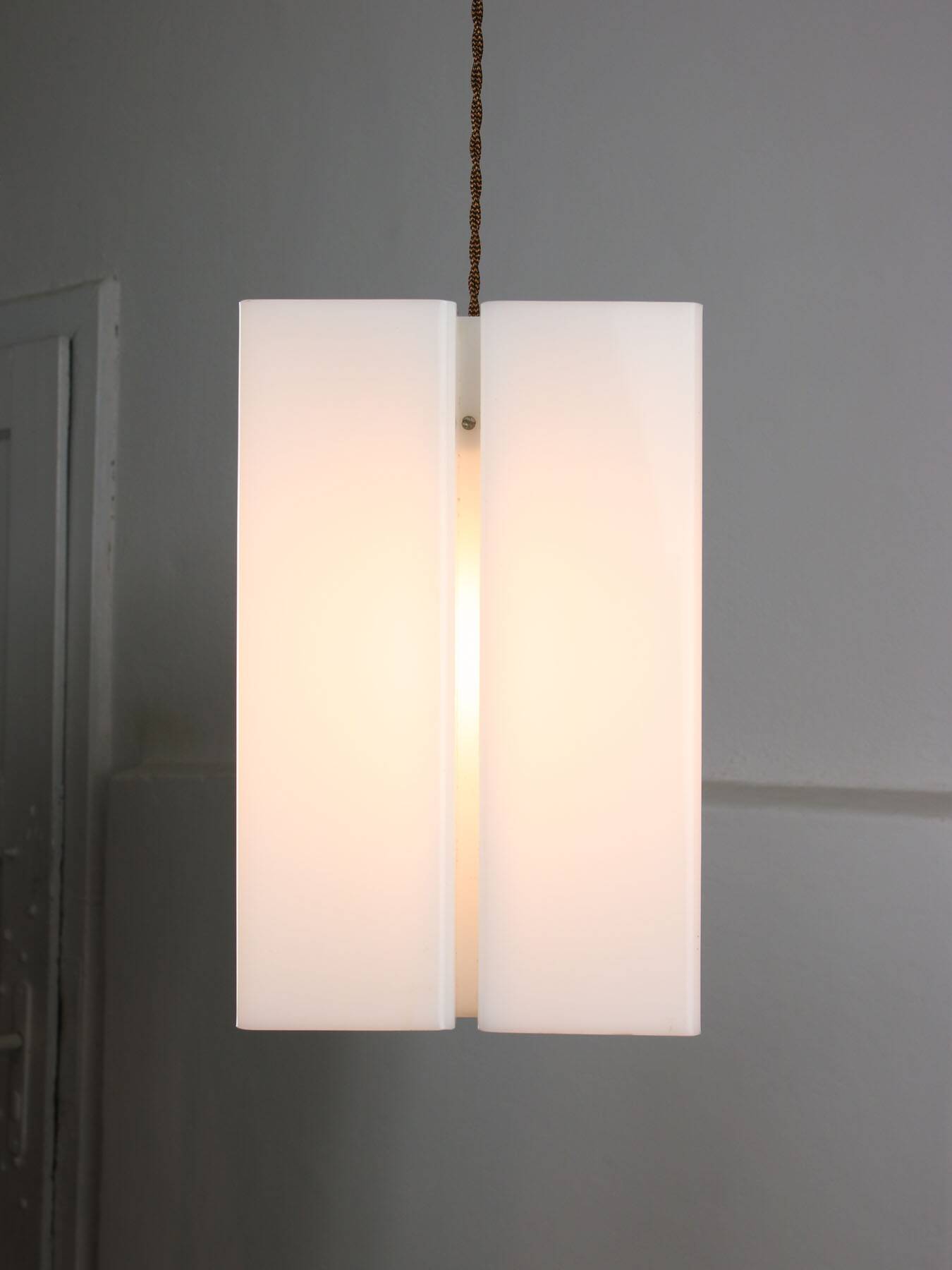 Vintage italian plexiglass tower pendant lamp