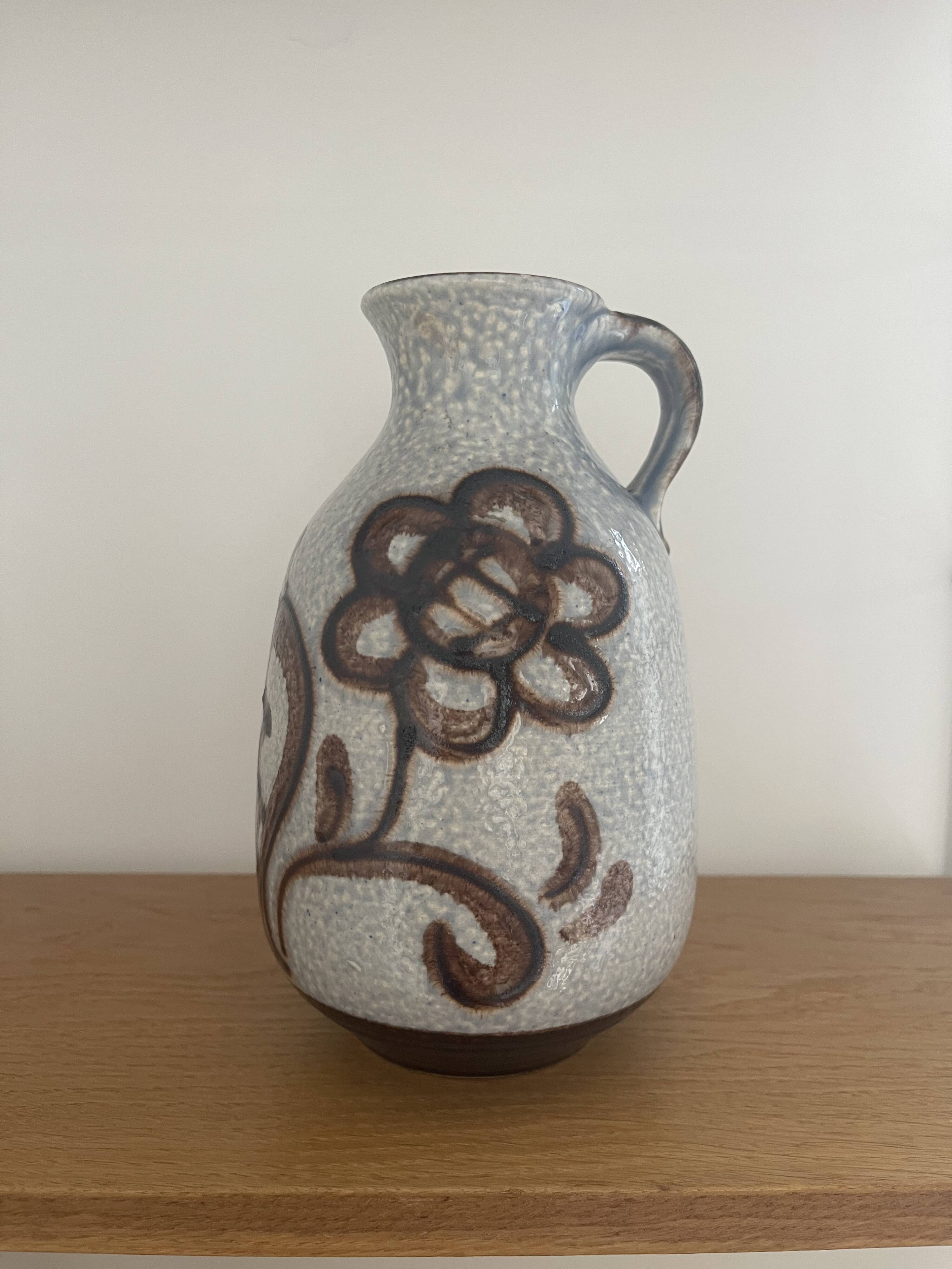 Decorative ceramics