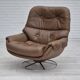 Chaise pivotante scandinave des années 1970, état d'origine, cuir d'ameublement marron.