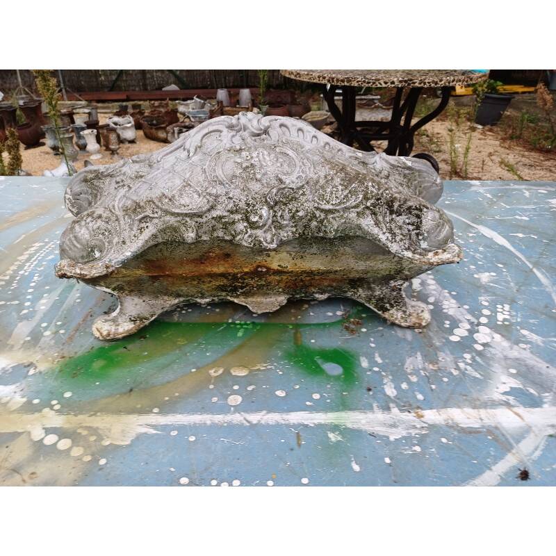 1 cast iron planter from 1900 from Charleville - Mézières