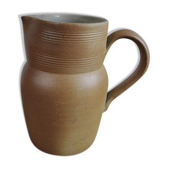 Pot decanter pitcher broc in vintage old sandstone