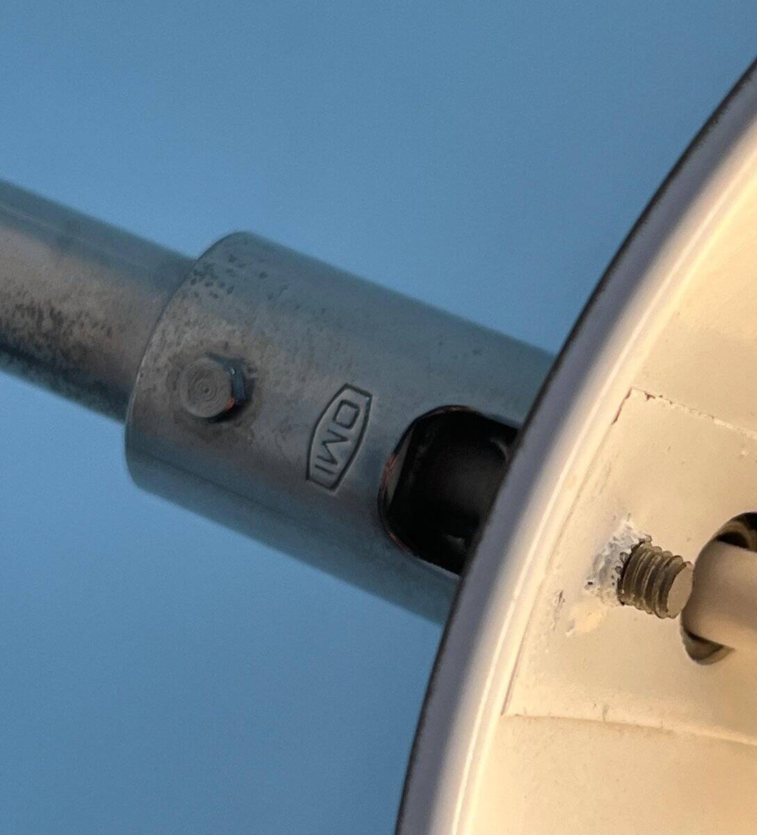 Mid-century modern minimalist German wall lamp by Beisl, 1960s.