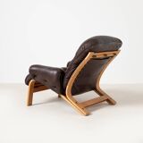Set of Ry Wing lounge chair and ottomanby by Elsa and Nordahl Solheim
