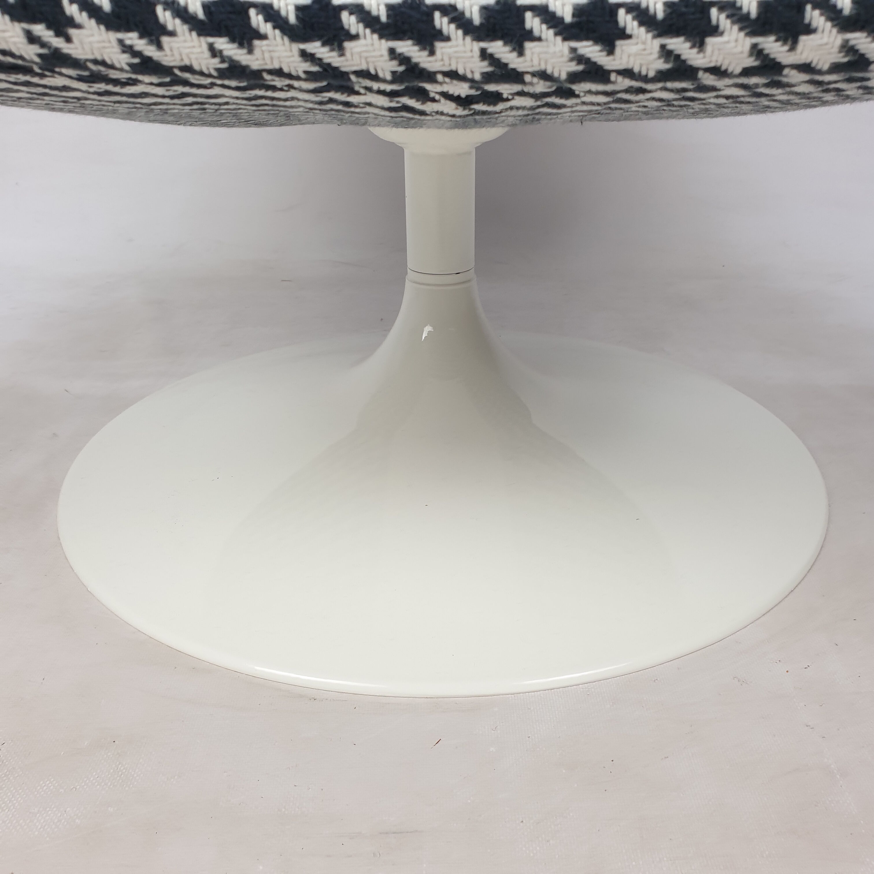 Big Tulip Lounge Chair by Pierre Paulin for Artifort, 1970s