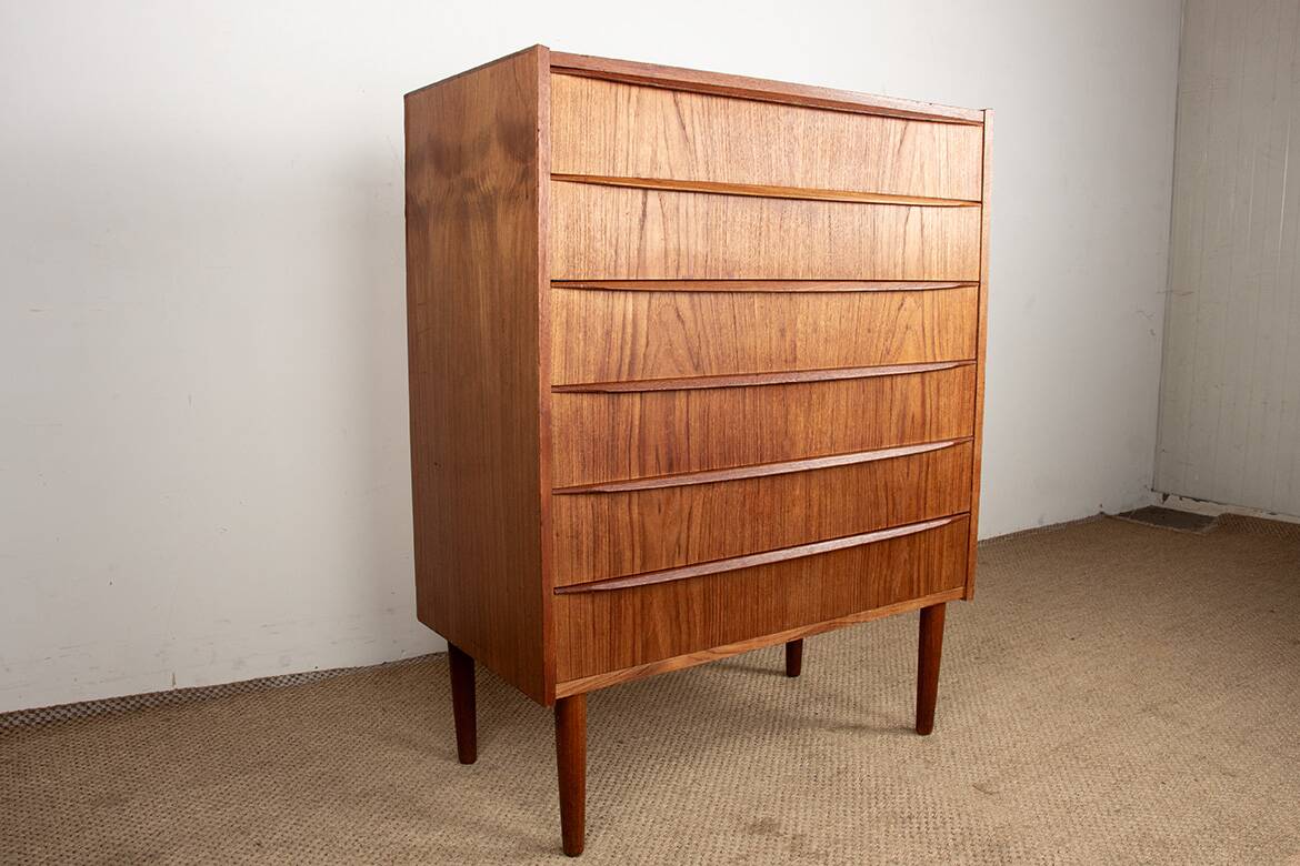 Large chest of drawers, seven-drawer chest, in teak, “Tallboy” model, Denmark 1