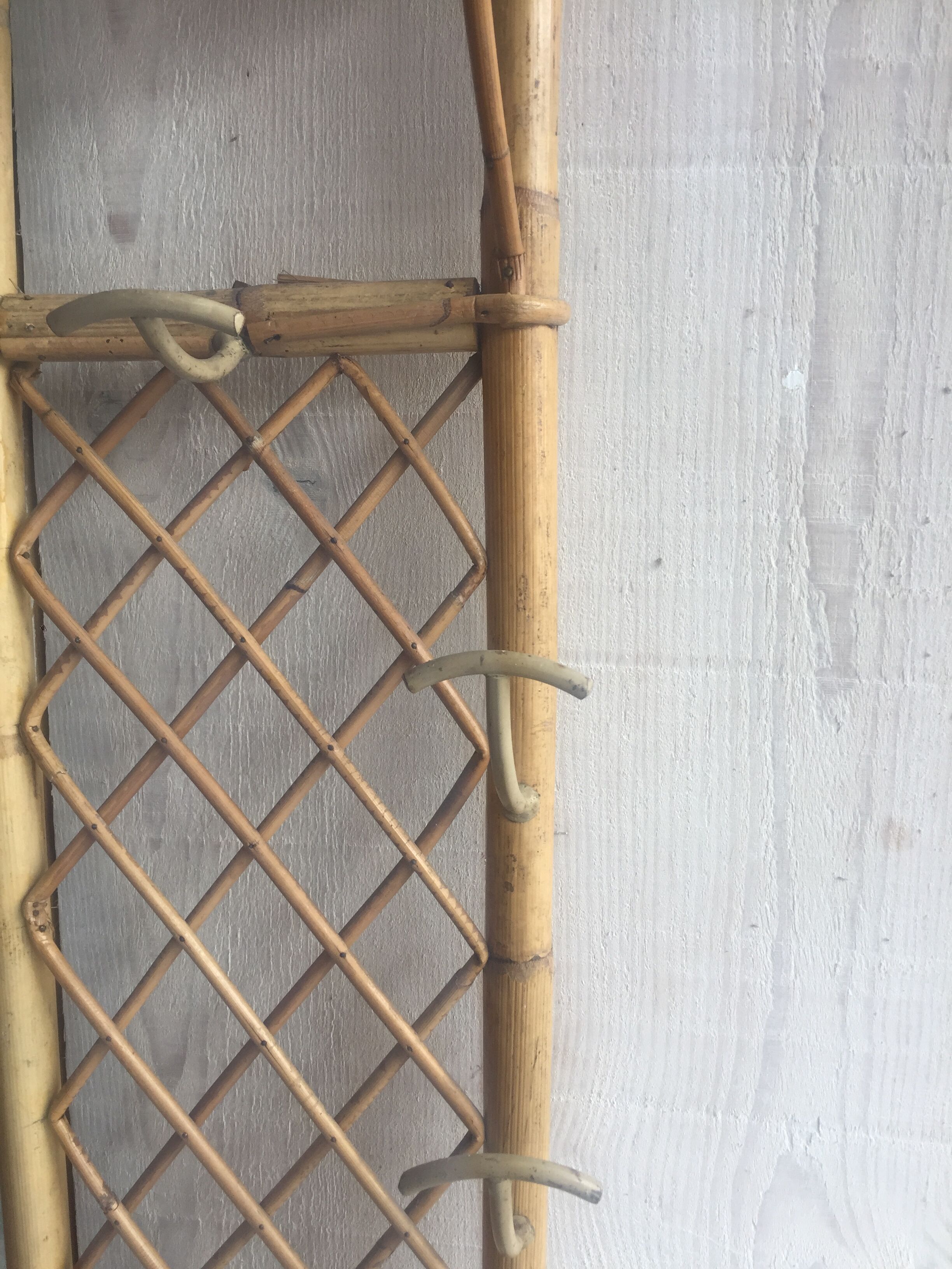 Rattan coat holder and mirror