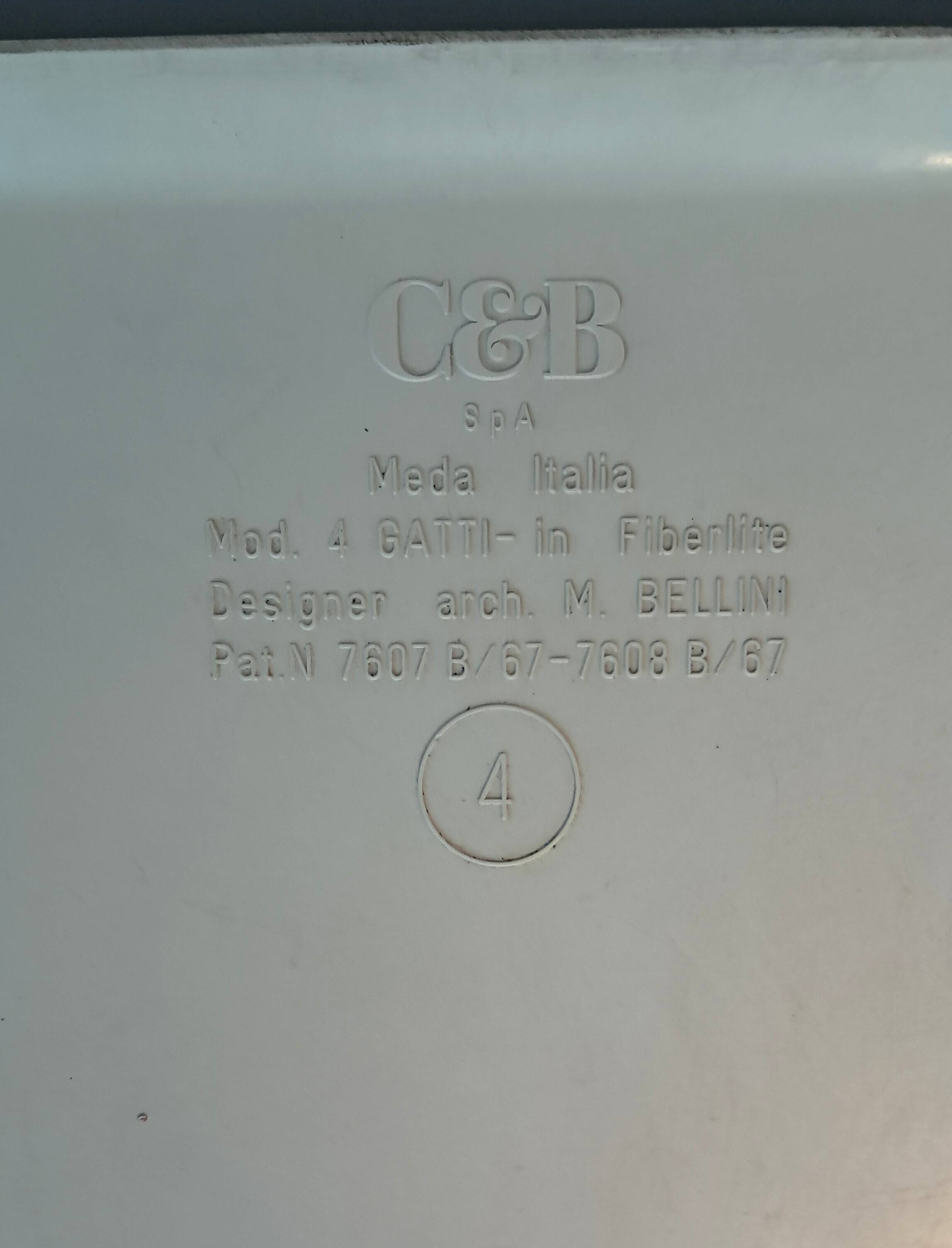 Bout de canapé Bellini pour C&B Italia 1967.