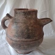 Ancient pottery, jug, traditional Berber/Kabyle in terracotta.