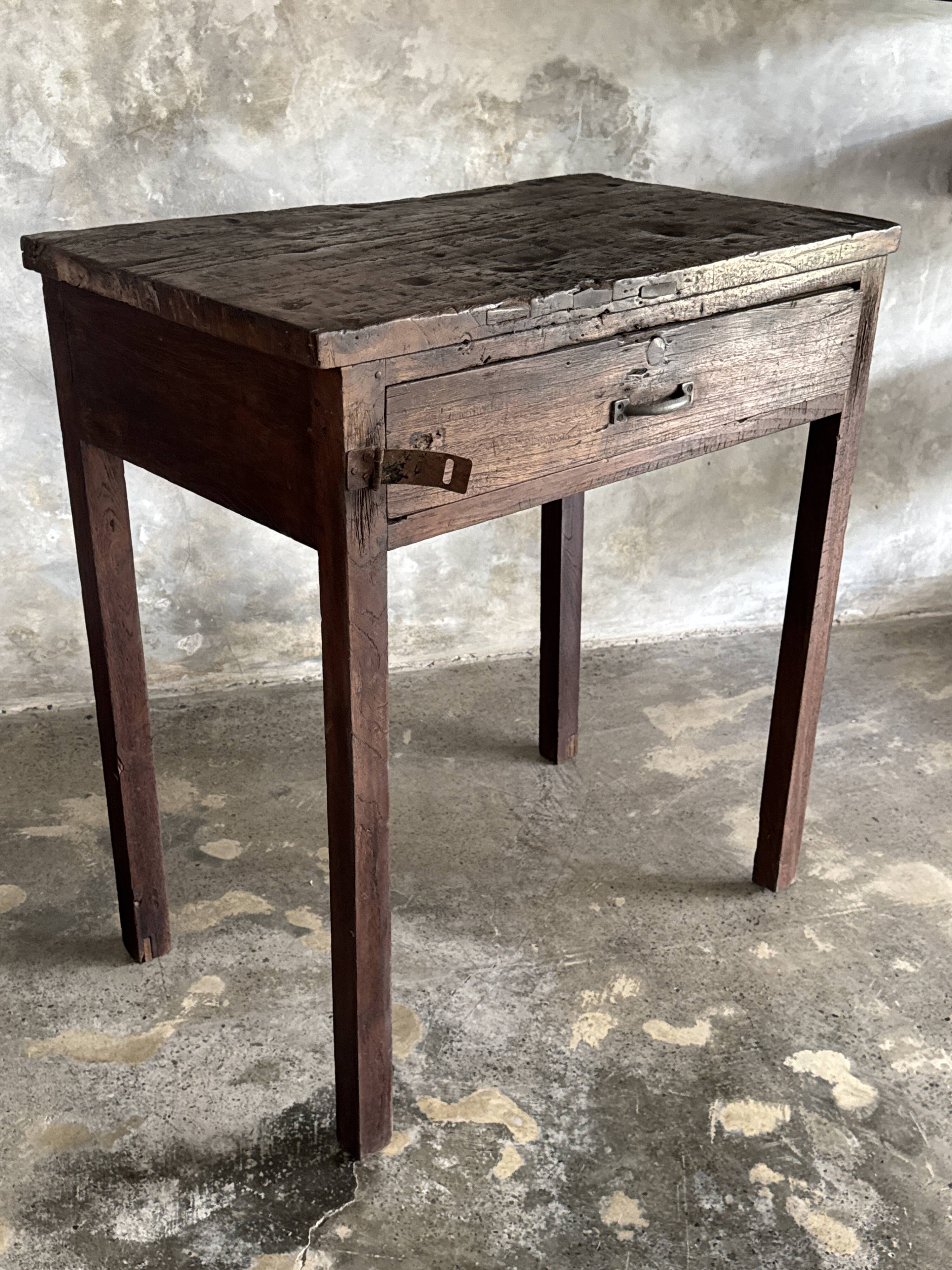 Antique Indonesian teak workbench with one drawer H82.5 L76x49.