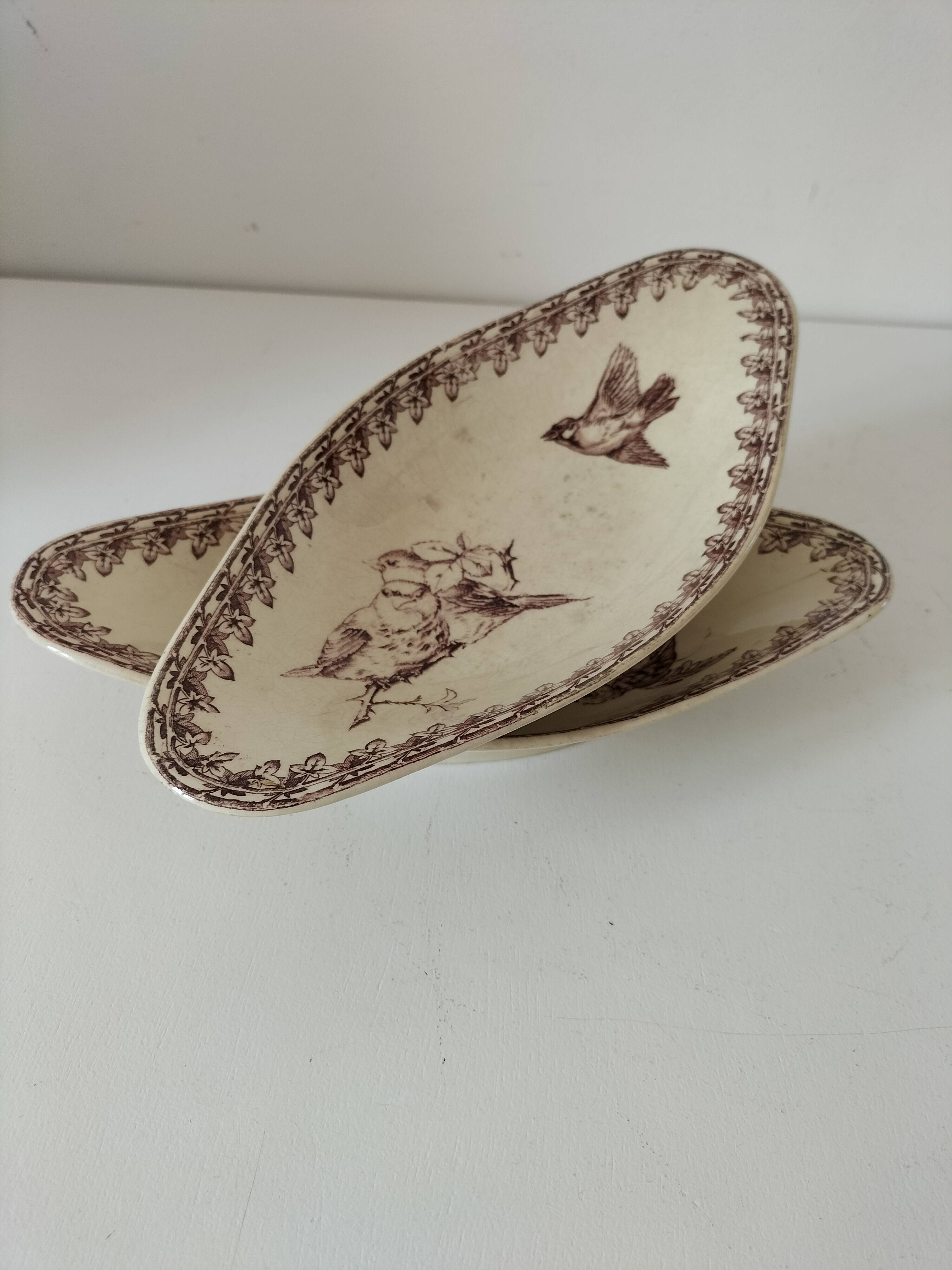 Two vintage U&C Sarreguemines Buffon model dishes