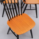 Set off 7 spindle back dining chairs, 1960s