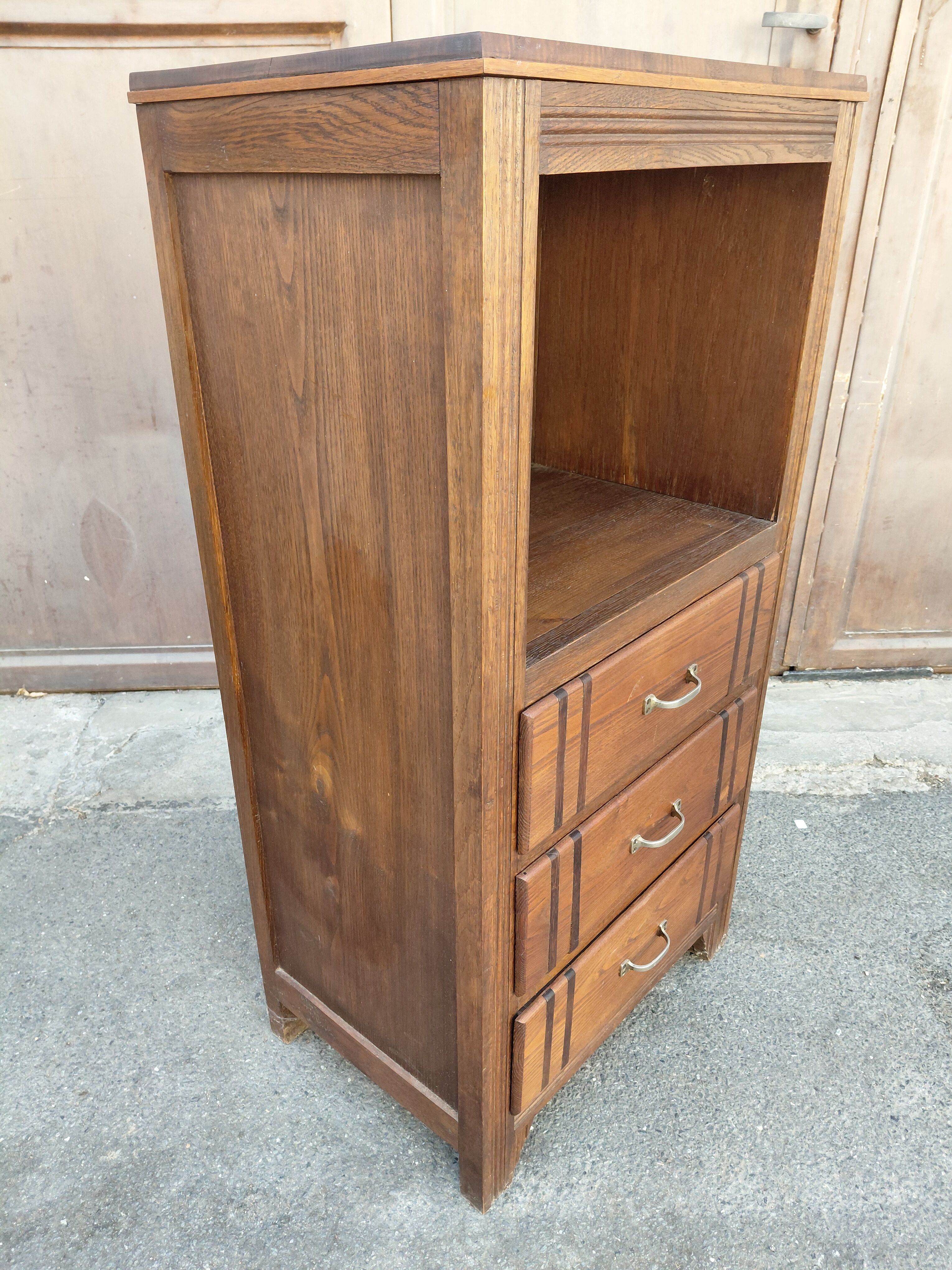 Petit meuble d'appoint,  commode