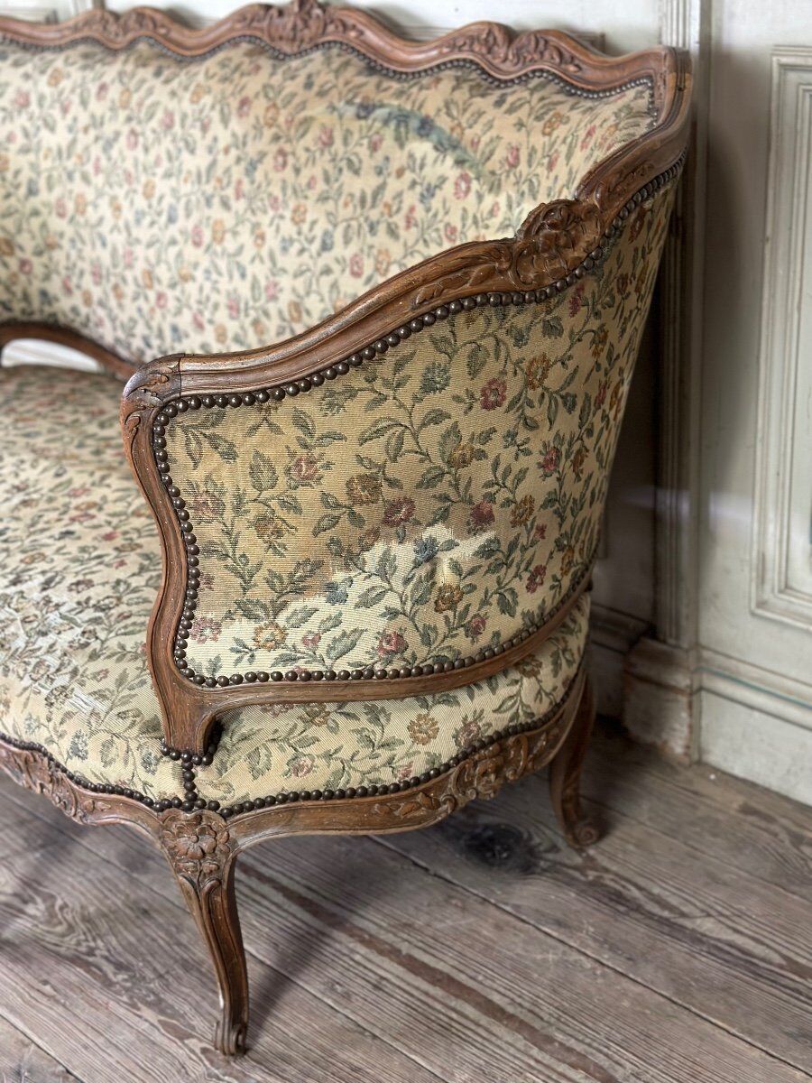 Louis XV carved wood basket seat, 18th century