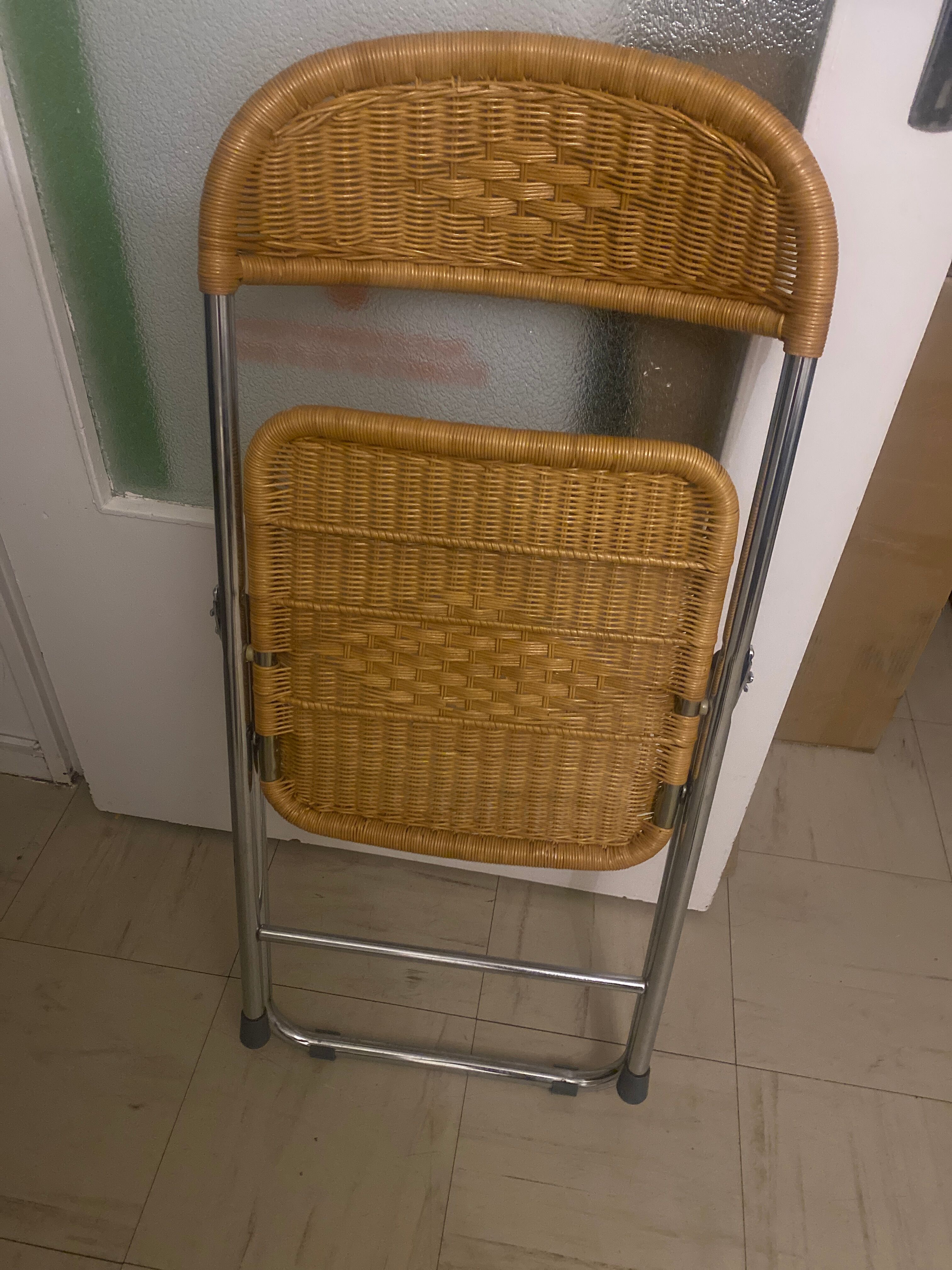 Rattan folding chair