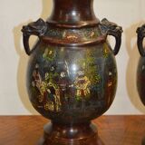 Asian vases in partitioned bronze