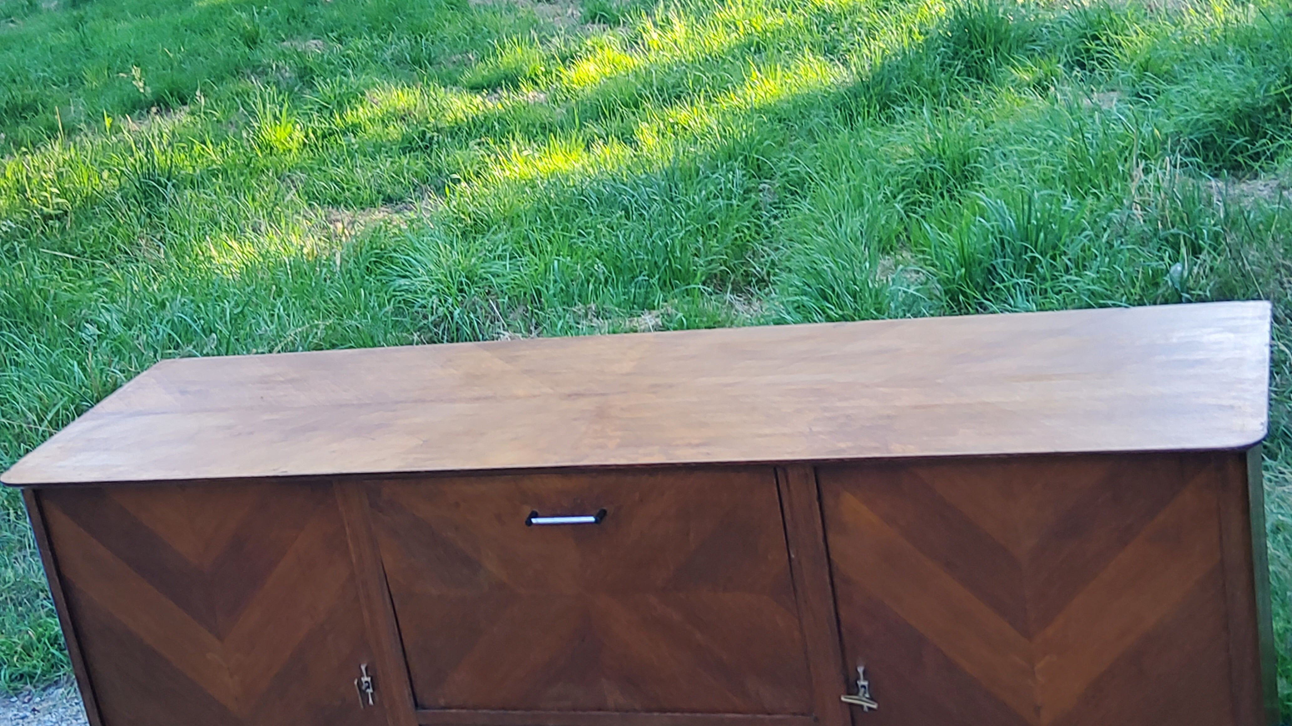 Vintage gold oak row feet compass from the 50s