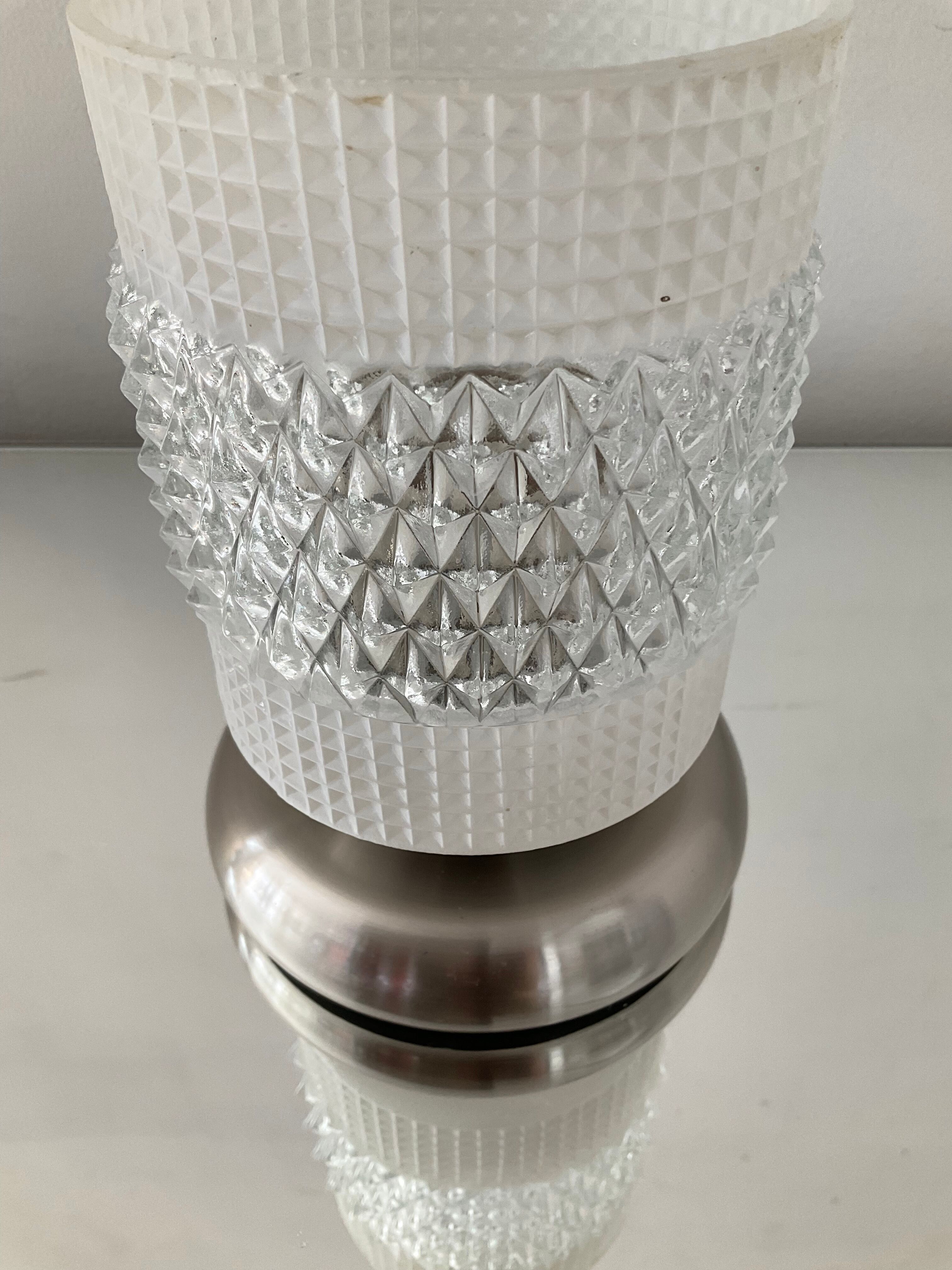Vintage tactile lamp chrome and molded glass 80s