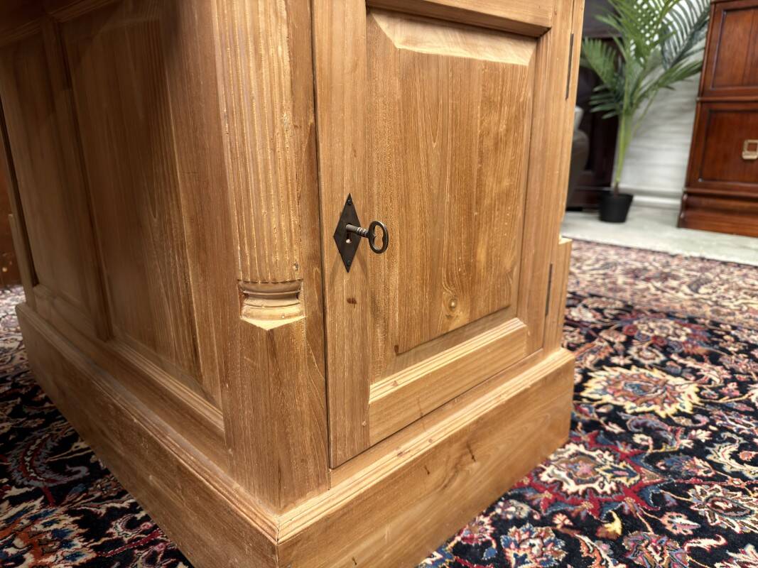 Classic English Teak Wood Desk
