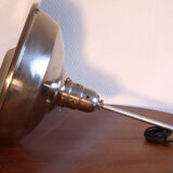 Lampe Bauhaus en verre mercurisé suspension industrielle chromée.