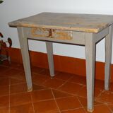 80 x 52 cm side table