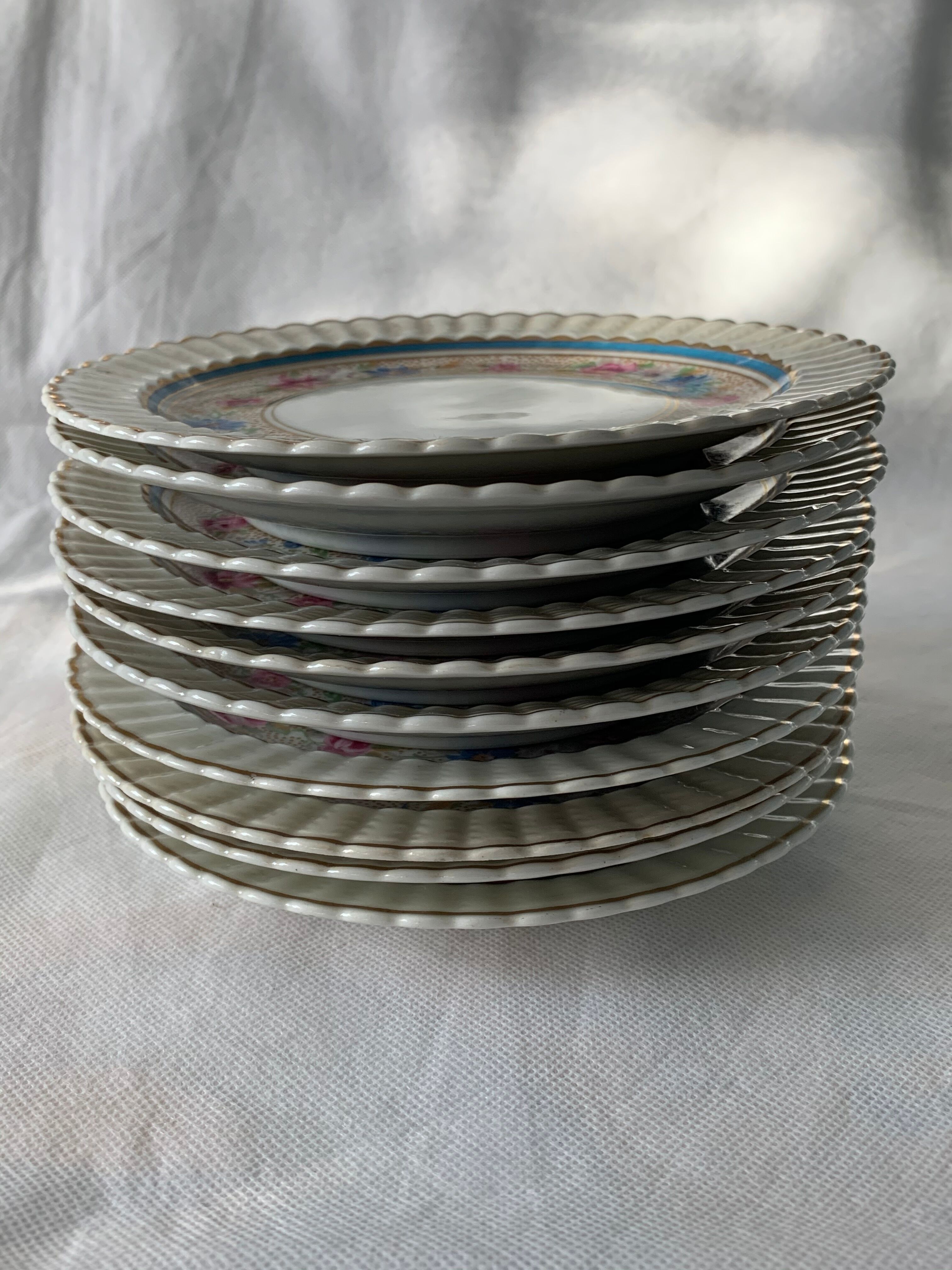 Dessert service 10 plates and a Bernardaud Limoges porcelain cake dish