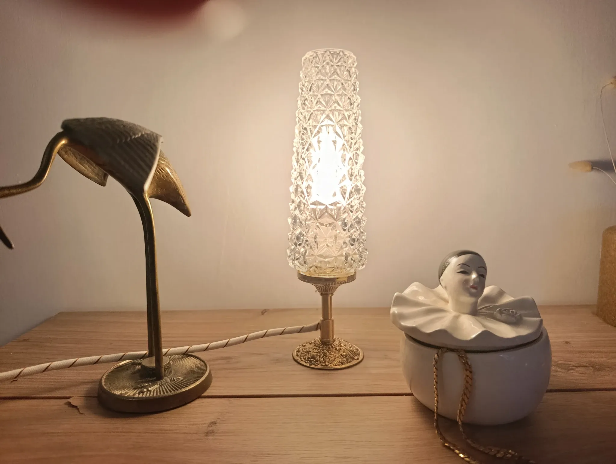 Retro chic art deco lamp, diamond tip & gilded brass