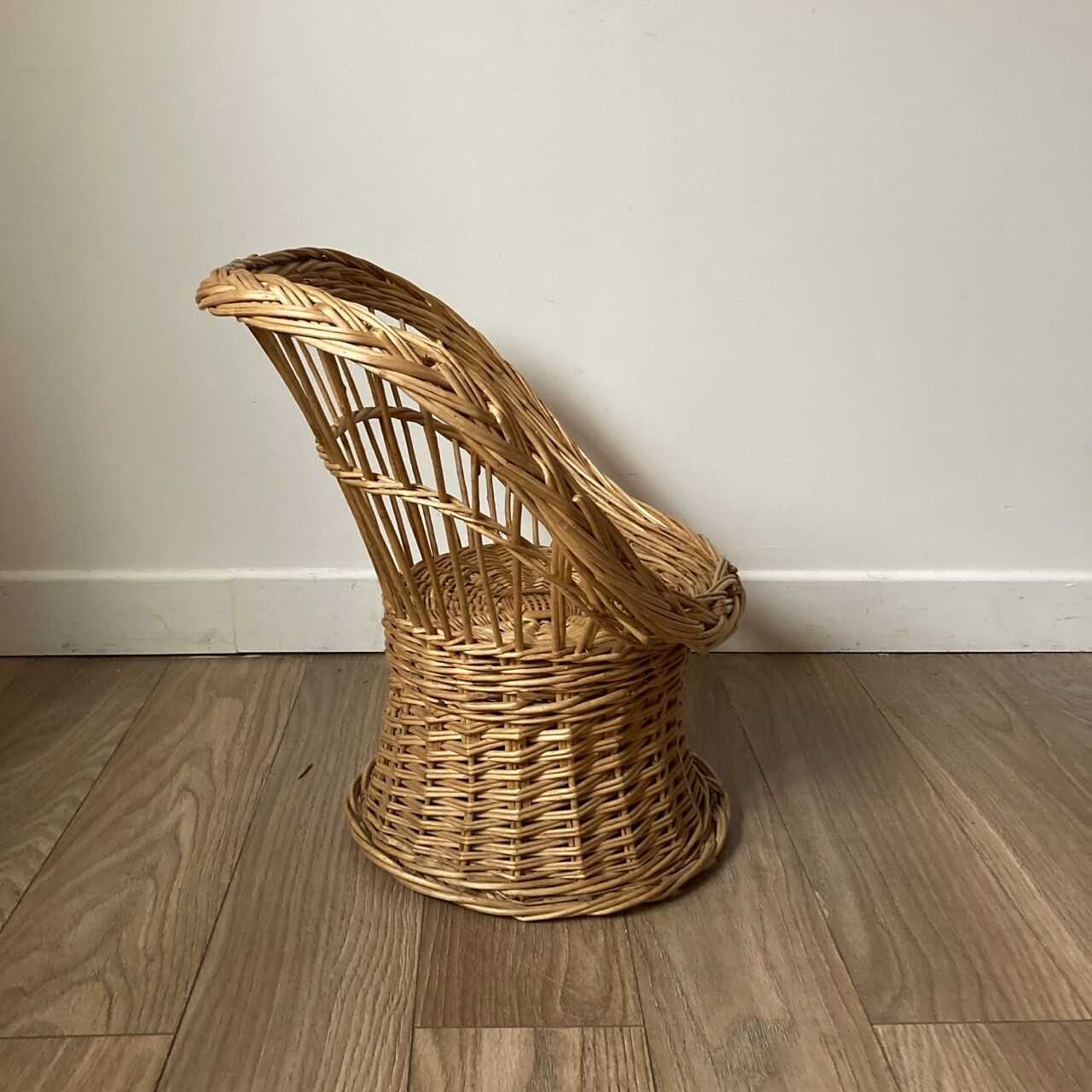 Wicker children's chair
