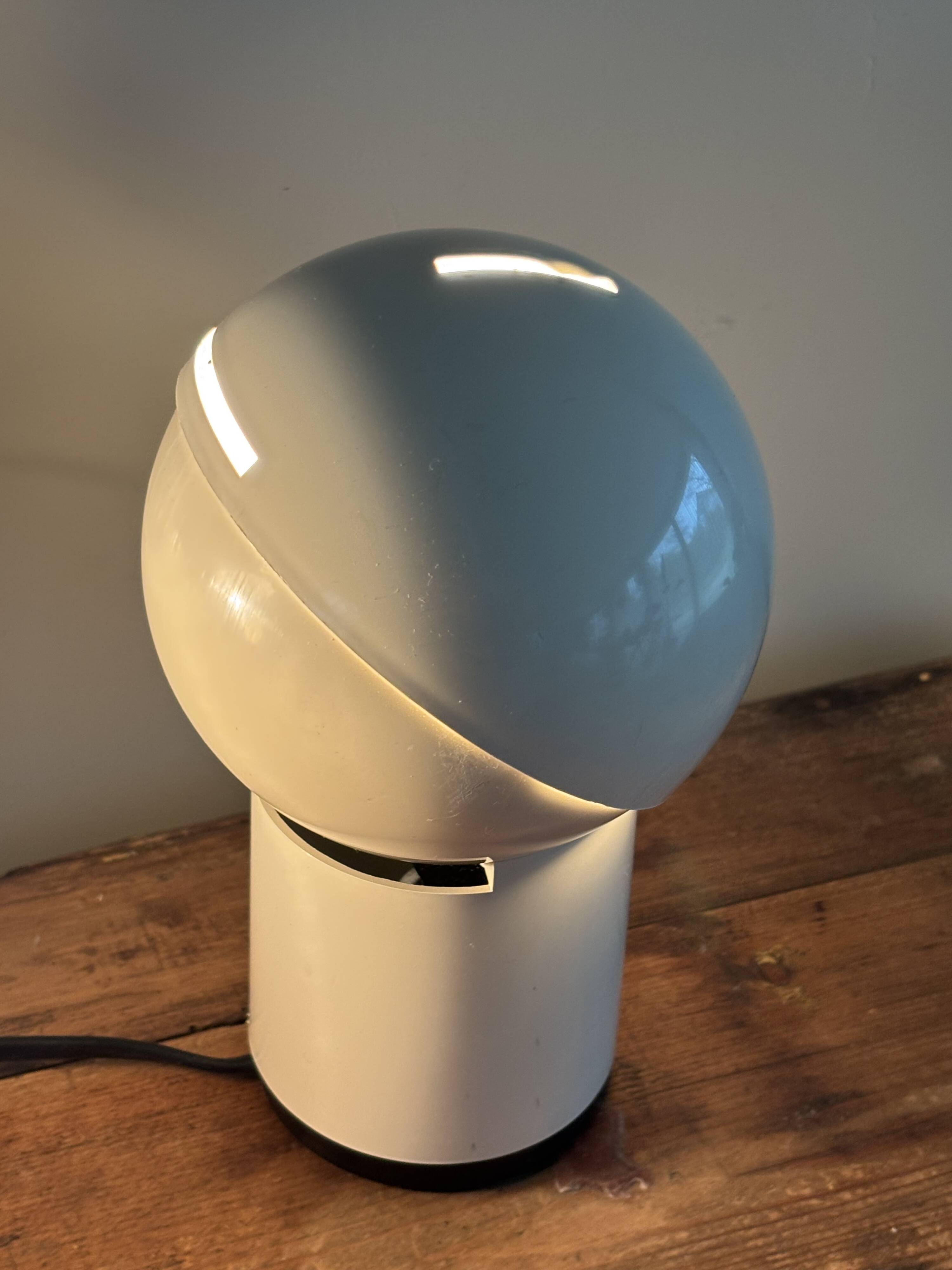 Set of two Vintage 'Pac-Man' Asteroidi Siberin Caronno table lamp Italy 70's design