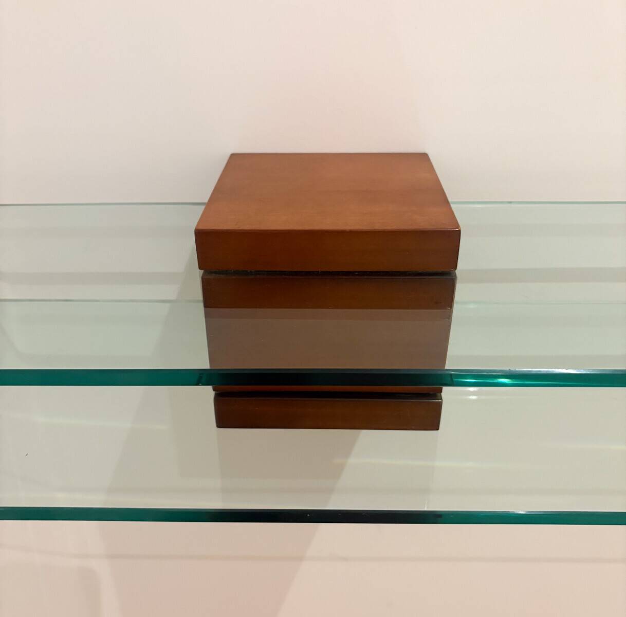 Floating Console attributed to Fontana Arte, Italy, 1960s