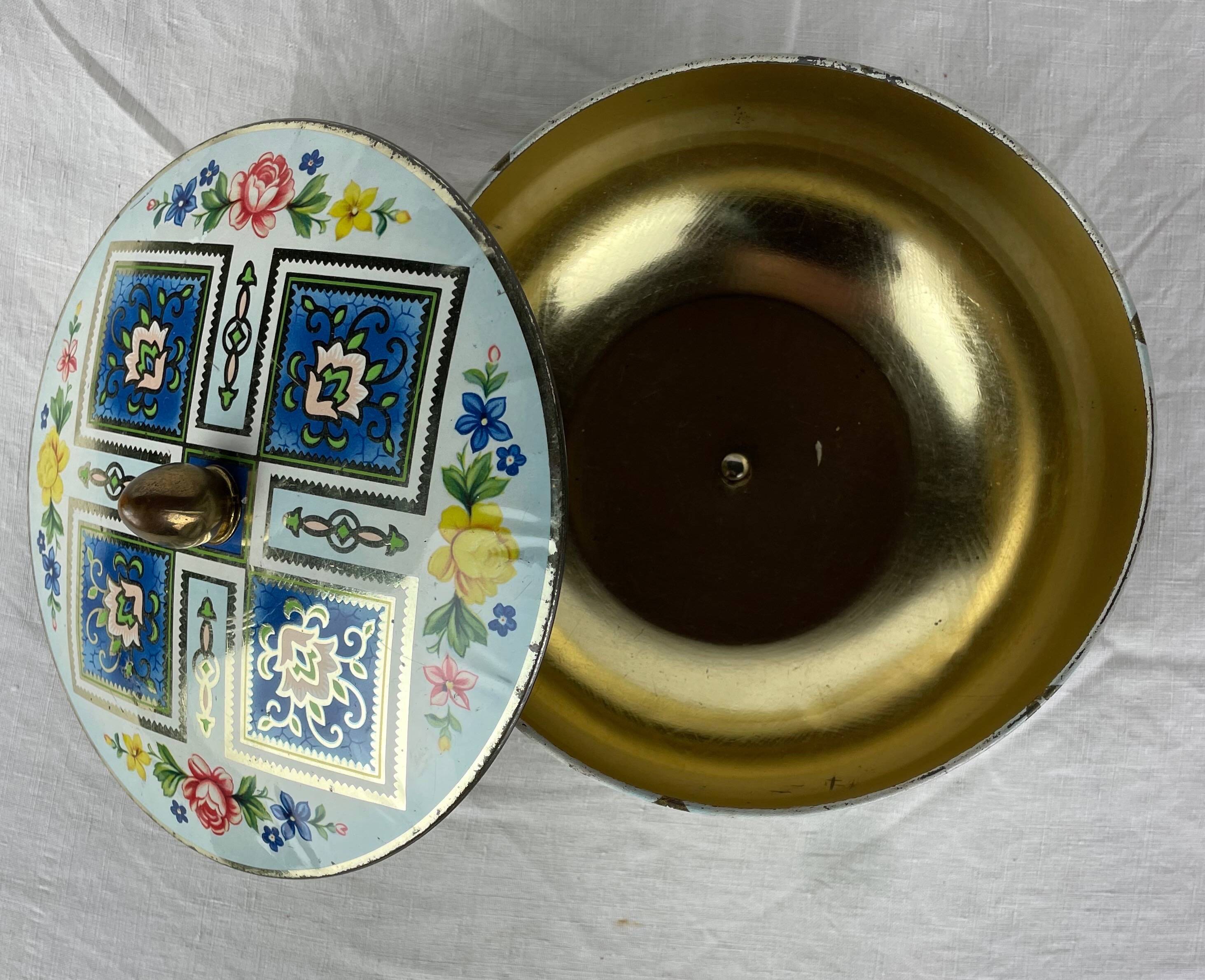 Iron box made in Belgium