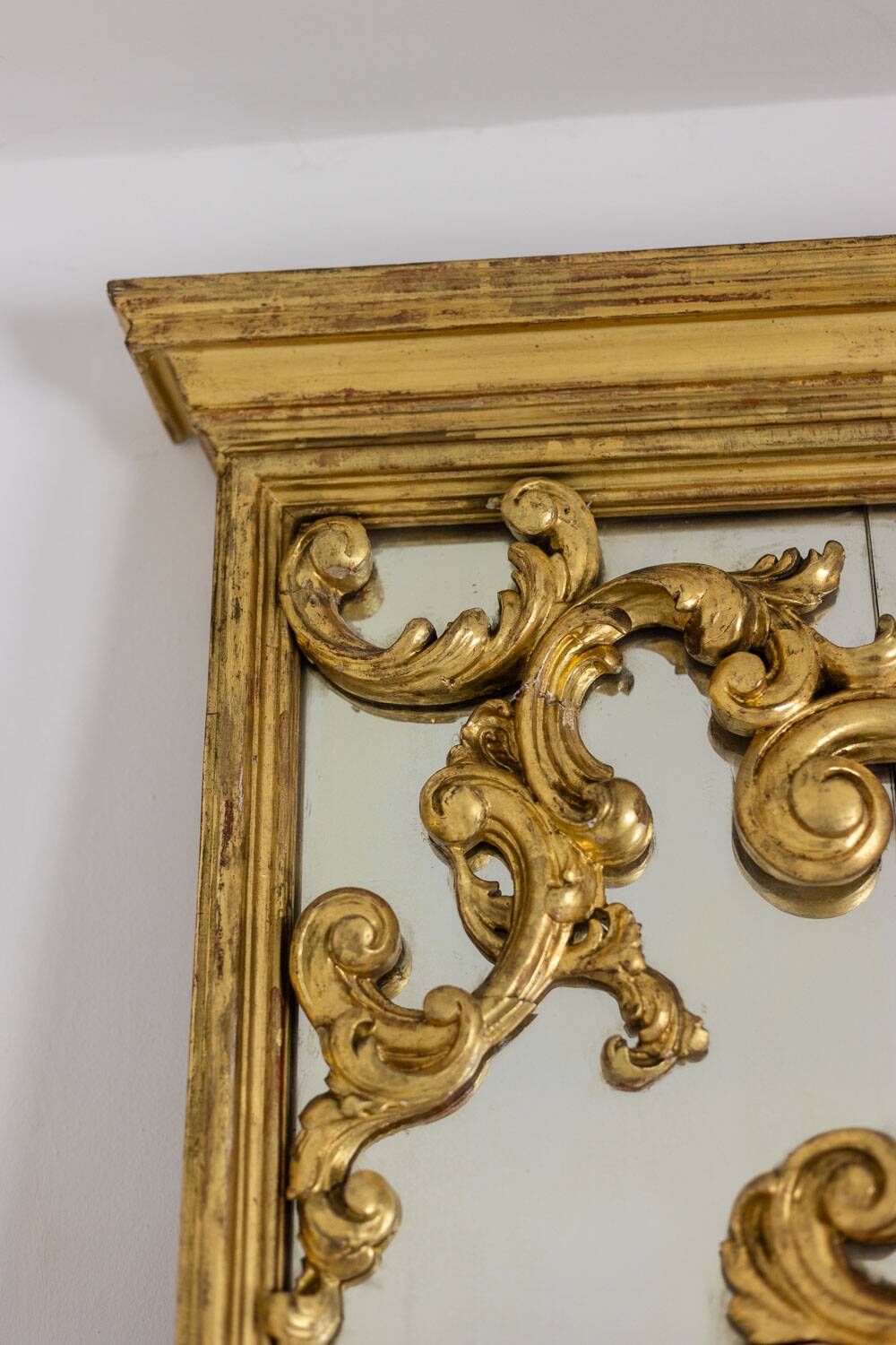 Large trumeau, or glazing bead mirror, Louis XV style. 1950s.