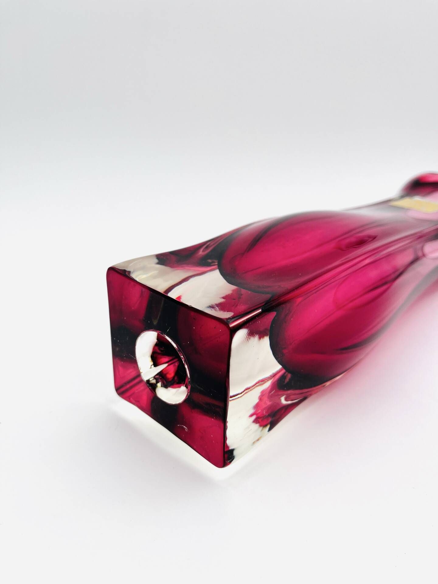 Murano Vase Fratelli Toso Chambord Sommerso Red Labelled 35cm